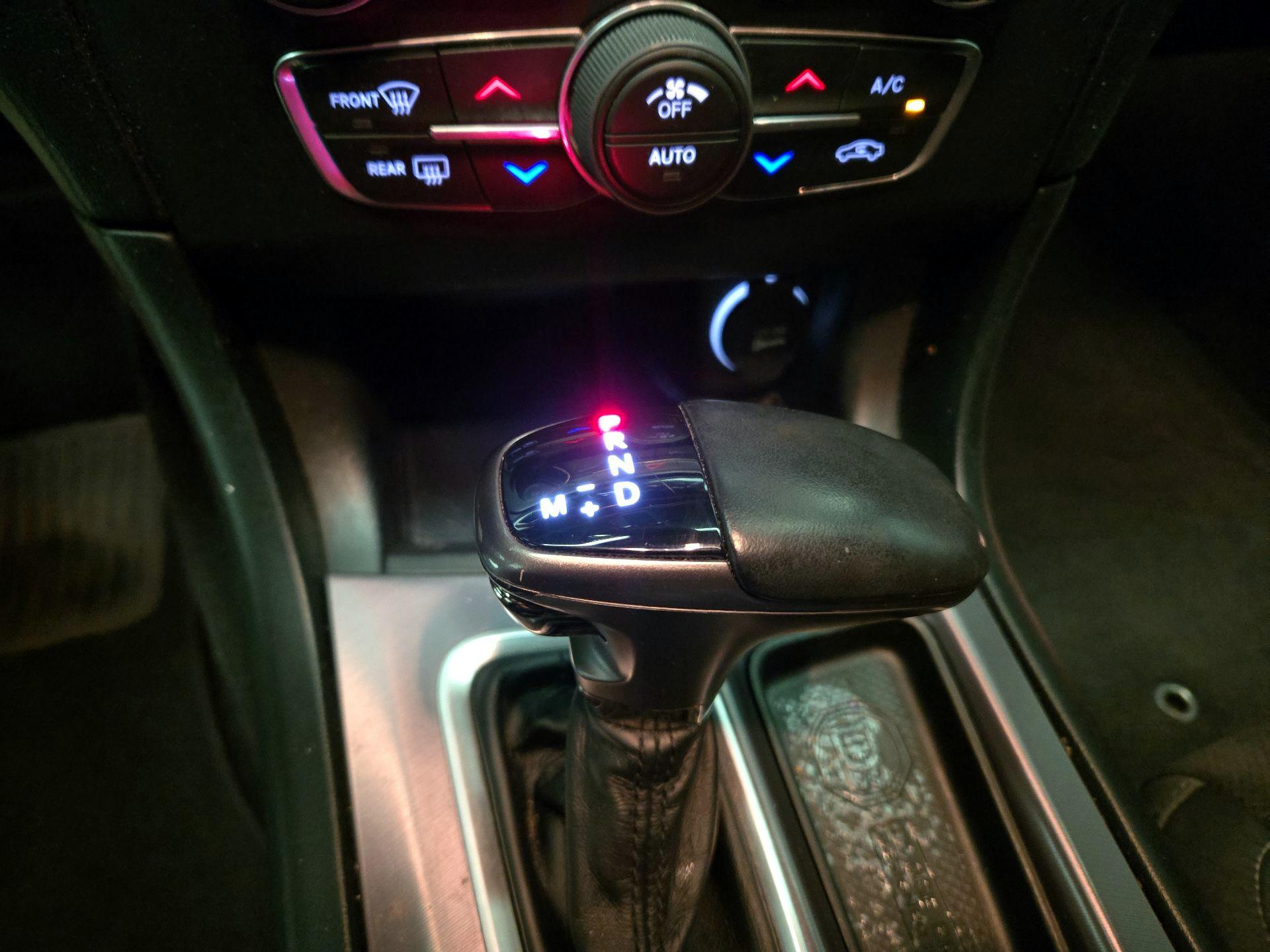 Thumbnail: 2020 Dodge Charger - 17