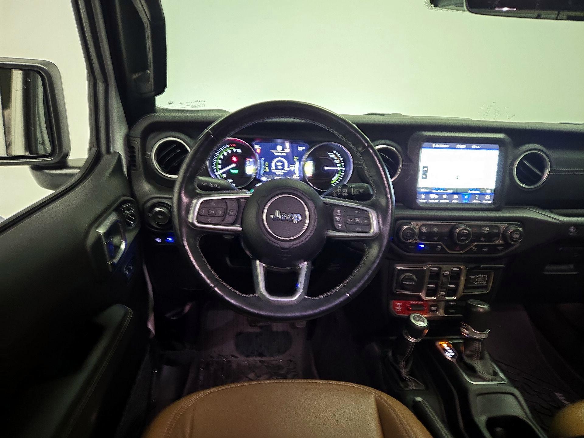 Thumbnail: 2022 Jeep Wrangler - 10