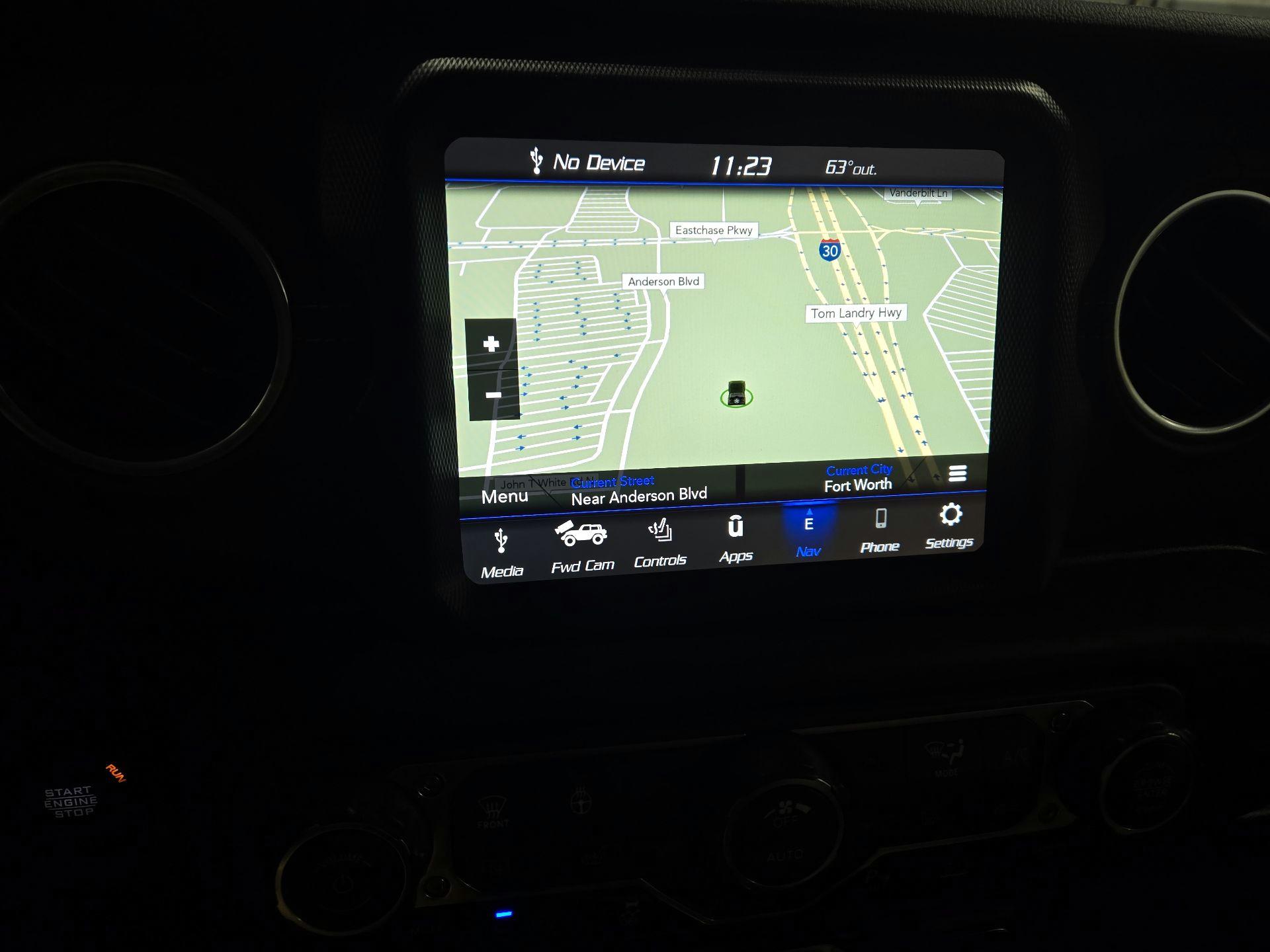 Thumbnail: 2022 Jeep Wrangler - 14