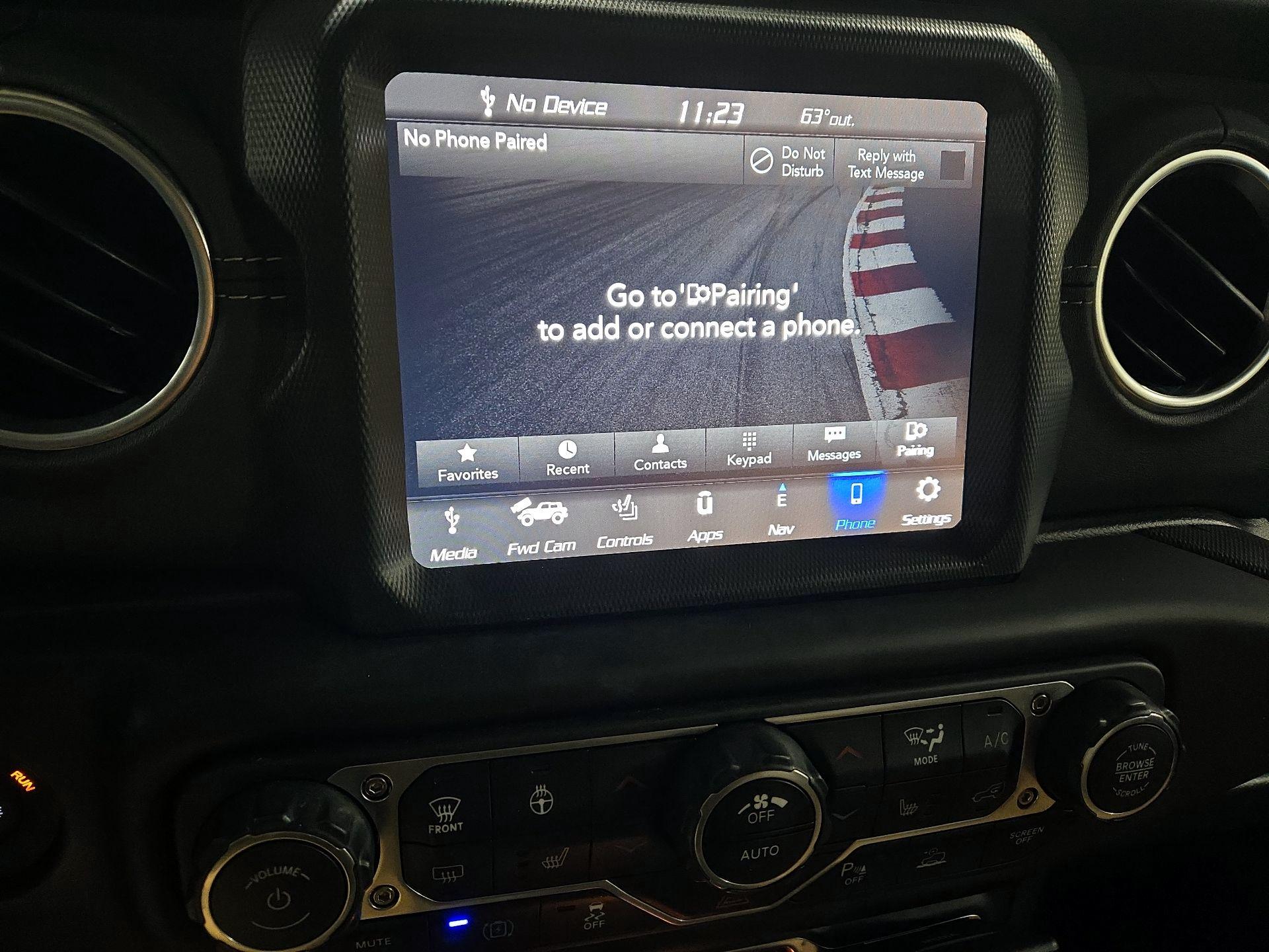 Thumbnail: 2022 Jeep Wrangler - 16