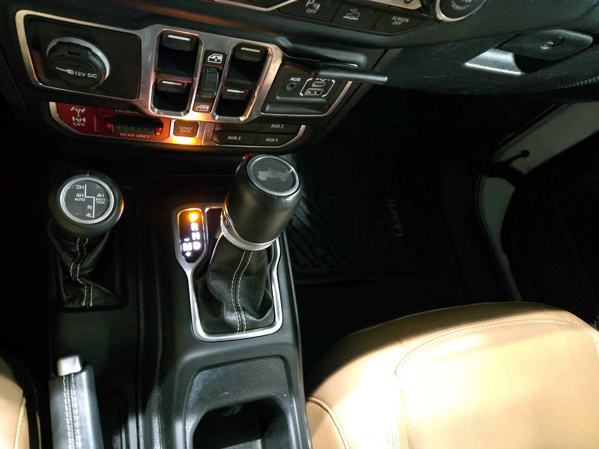 Thumbnail: 2022 Jeep Wrangler - 18