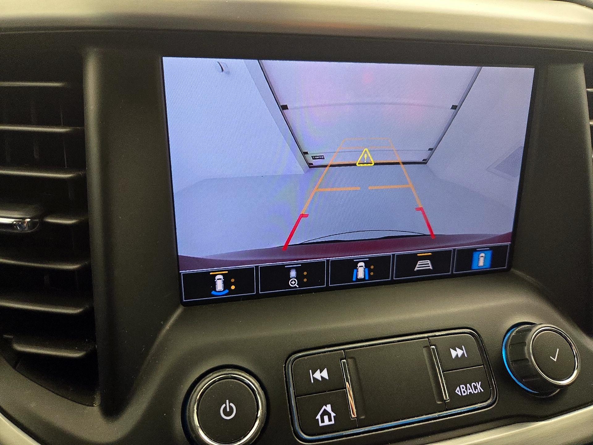 Thumbnail: 2023 GMC Acadia - 15