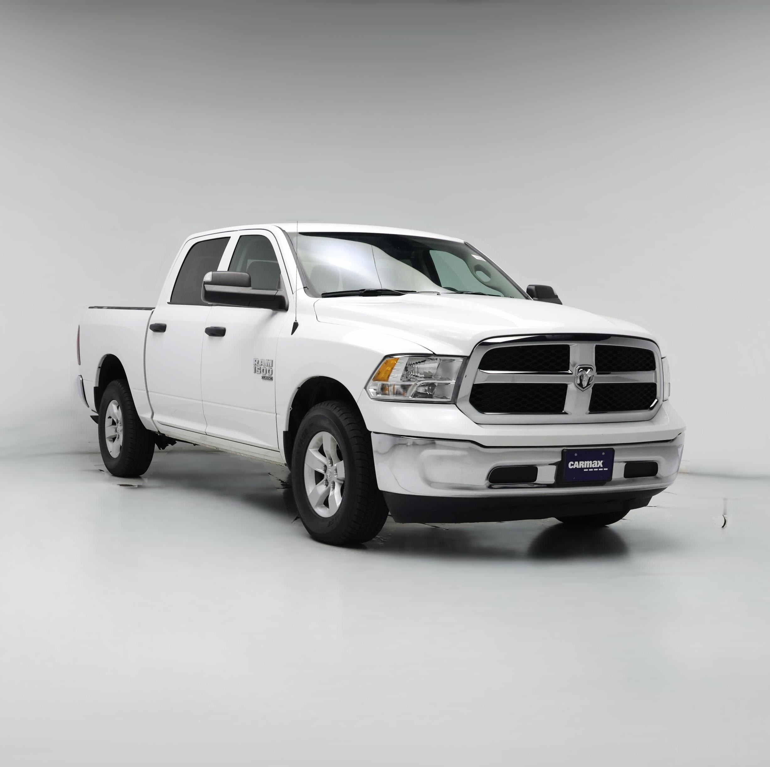 Thumbnail: 2023 RAM 1500 Classic - 1