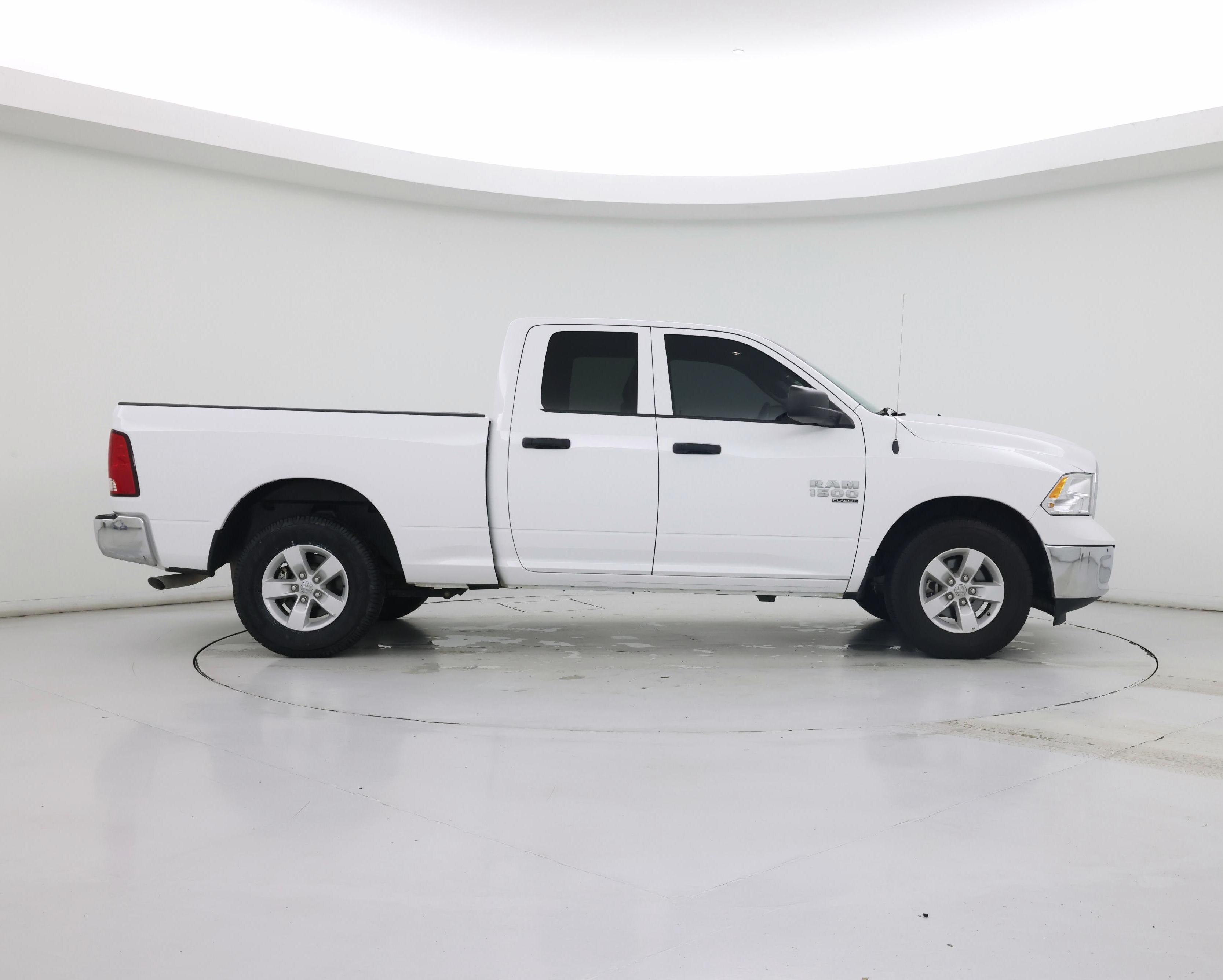 Thumbnail: 2024 RAM 1500 Classic - 7