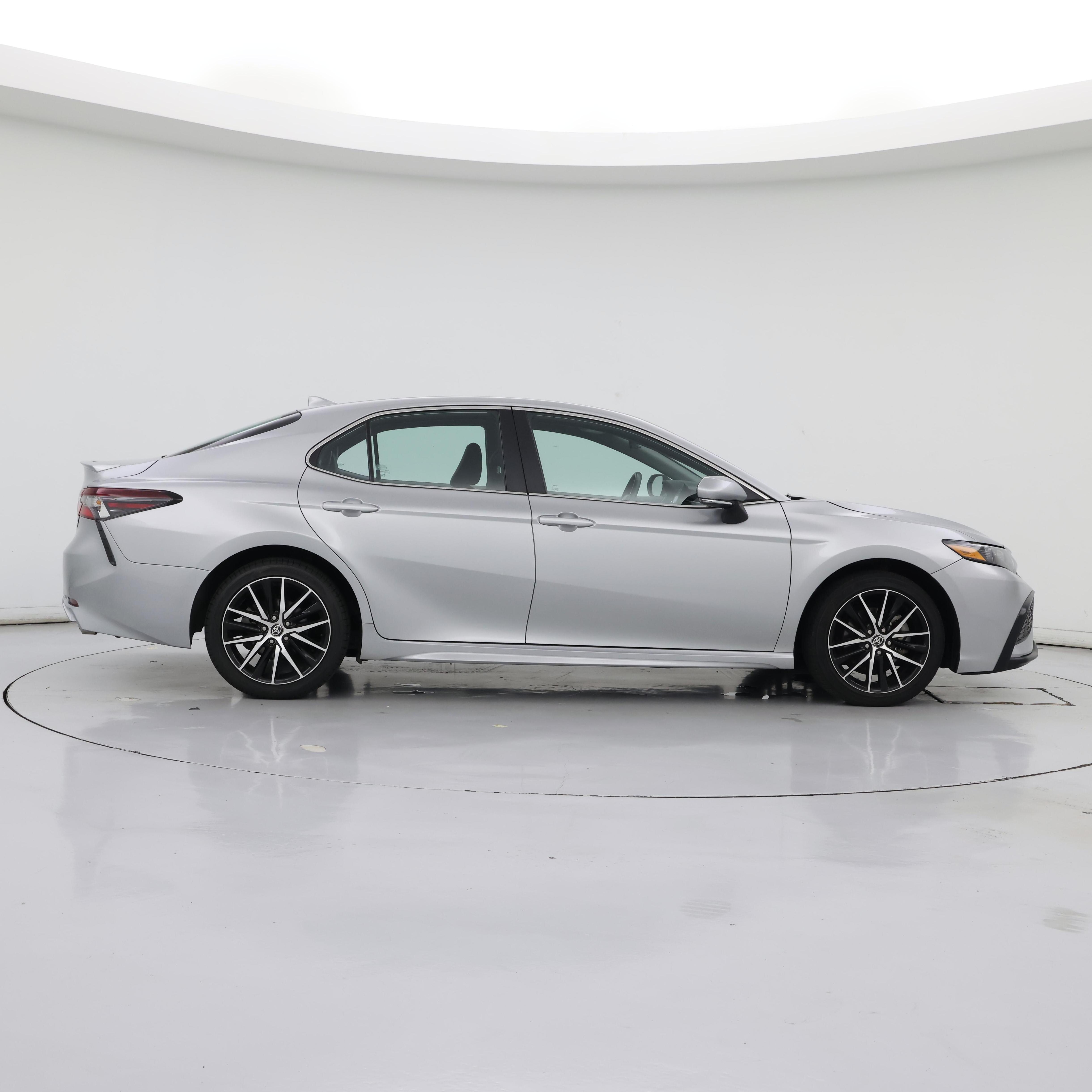 Thumbnail: 2024 Toyota Camry - 7