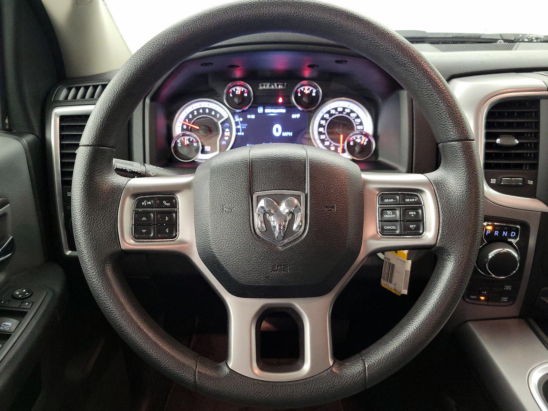 Thumbnail: 2023 RAM 1500 Classic - 10