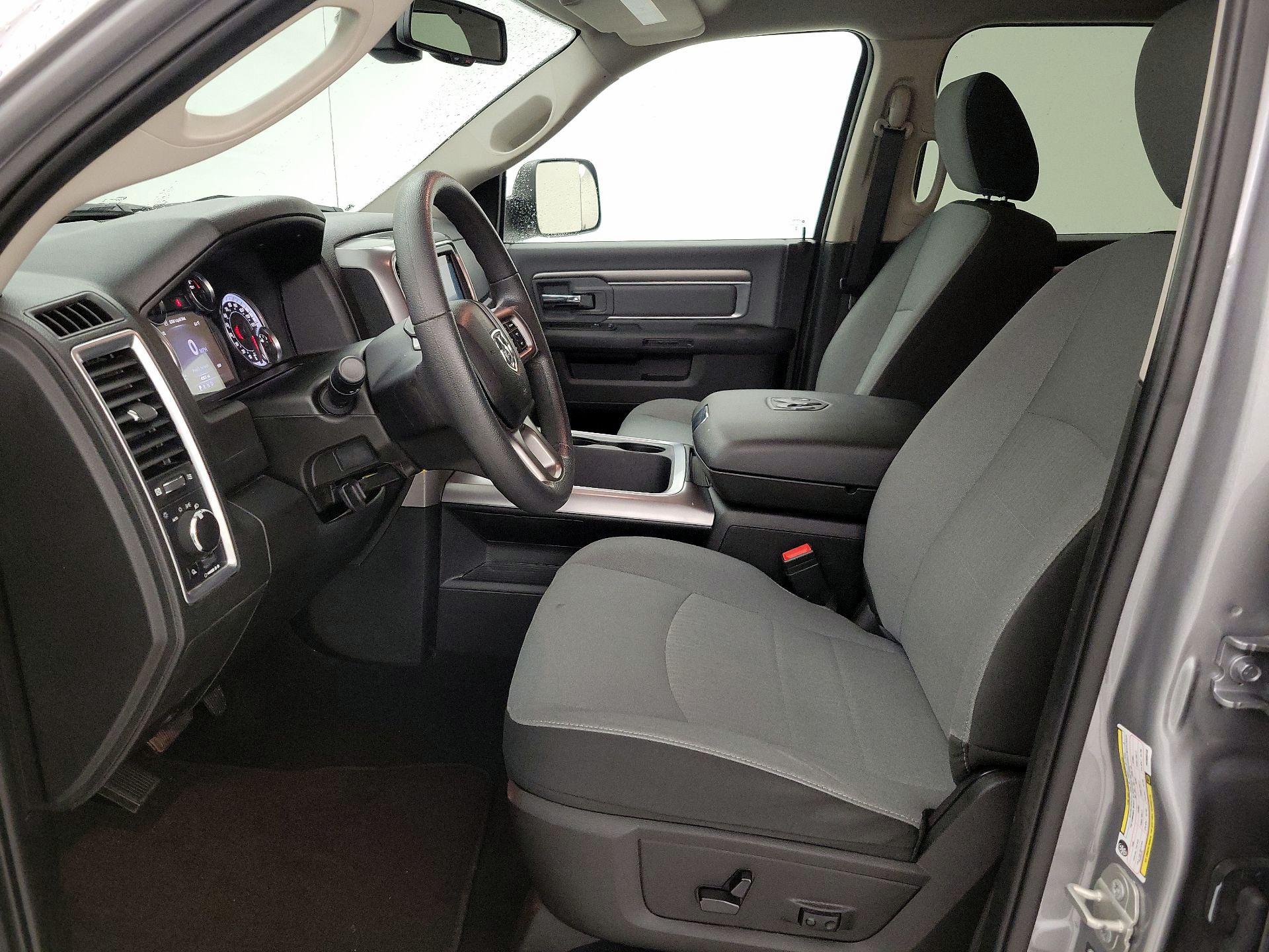 Thumbnail: 2023 RAM 1500 Classic - 11