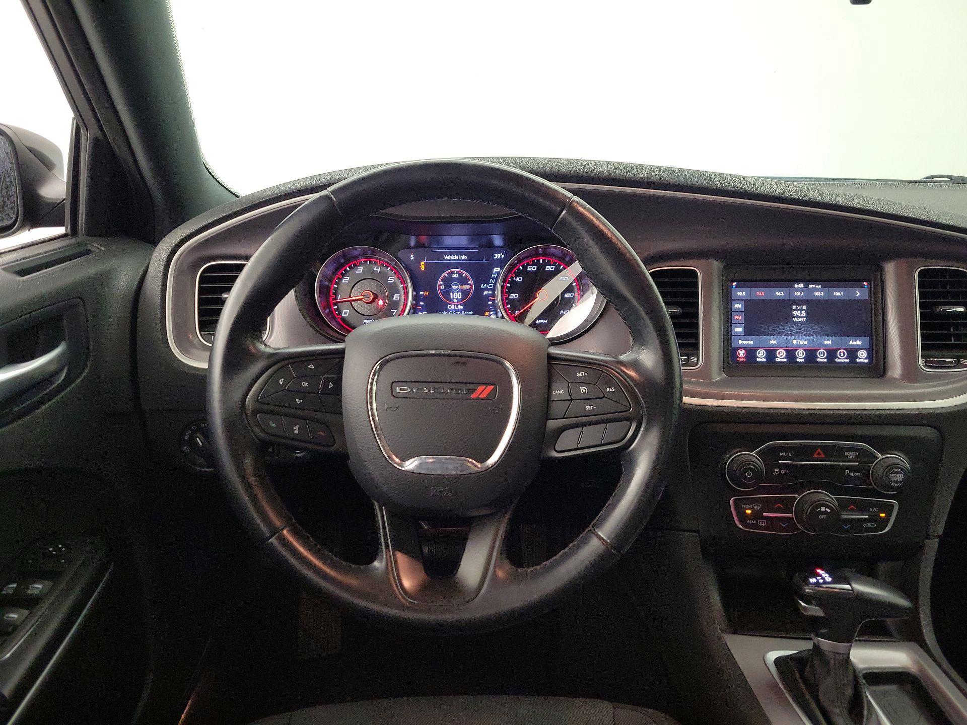 Thumbnail: 2022 Dodge Charger - 10