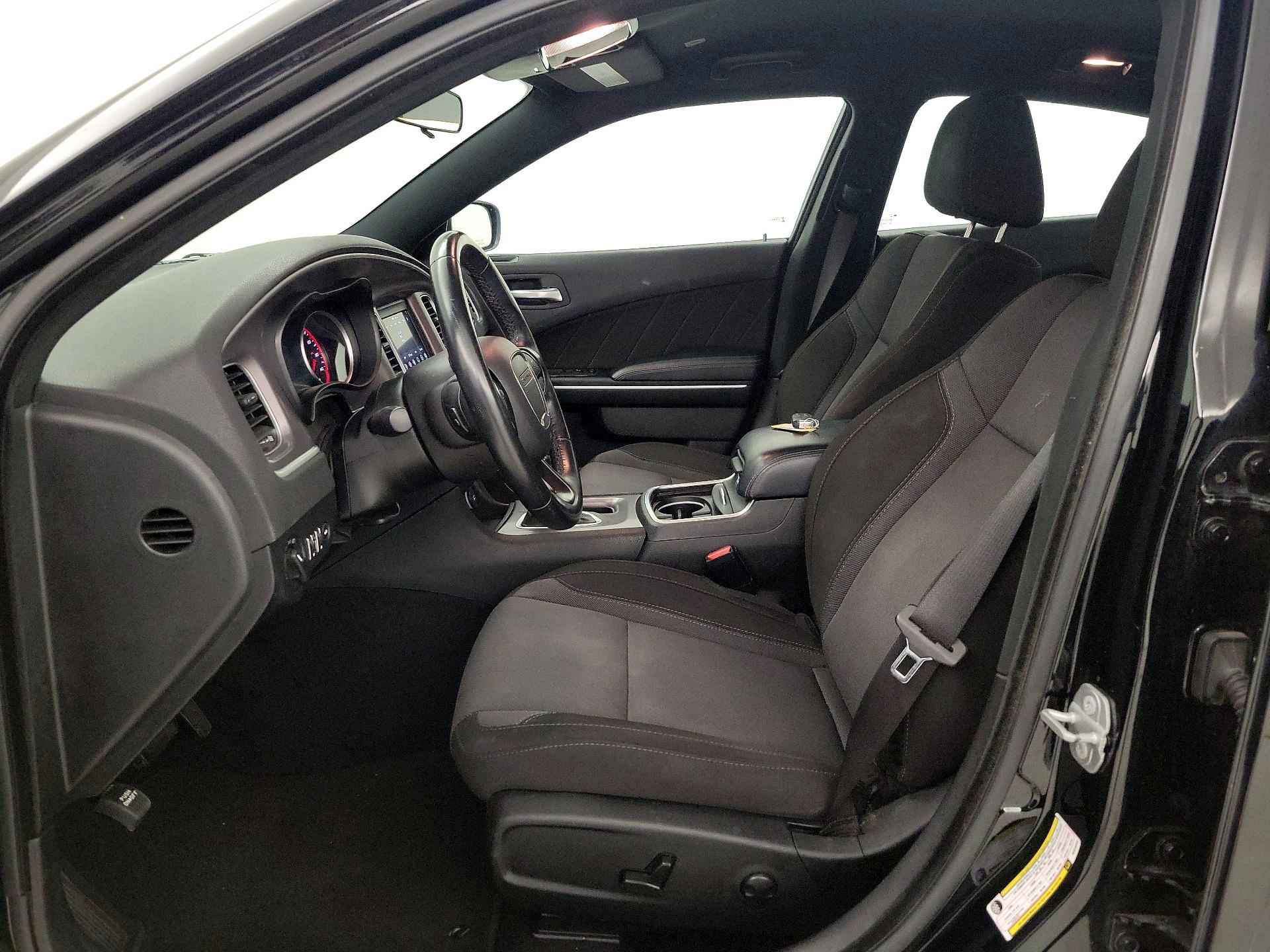 Thumbnail: 2022 Dodge Charger - 11