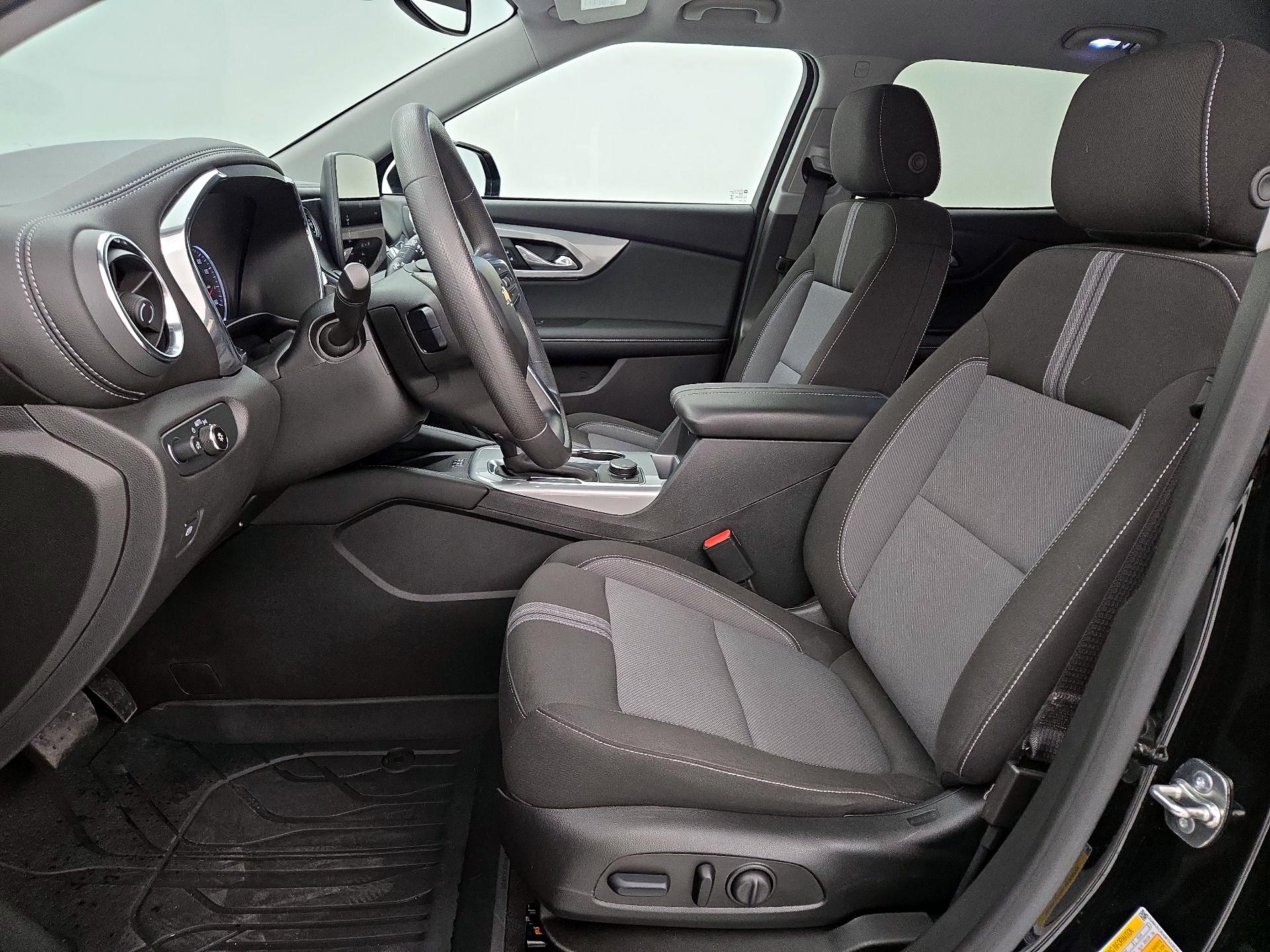 Thumbnail: 2023 Chevrolet Blazer - 11