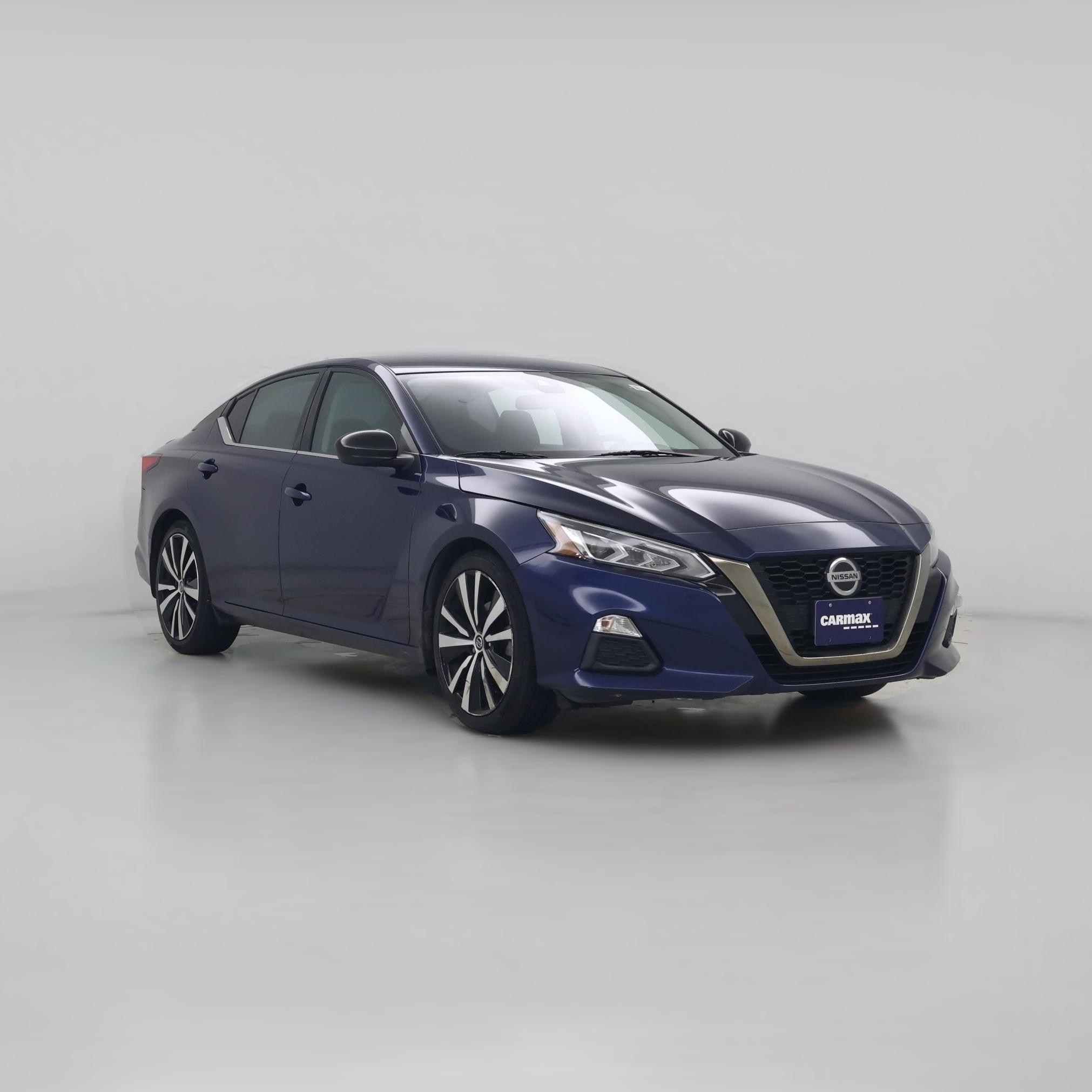 Thumbnail: 2022 Nissan Altima - 1