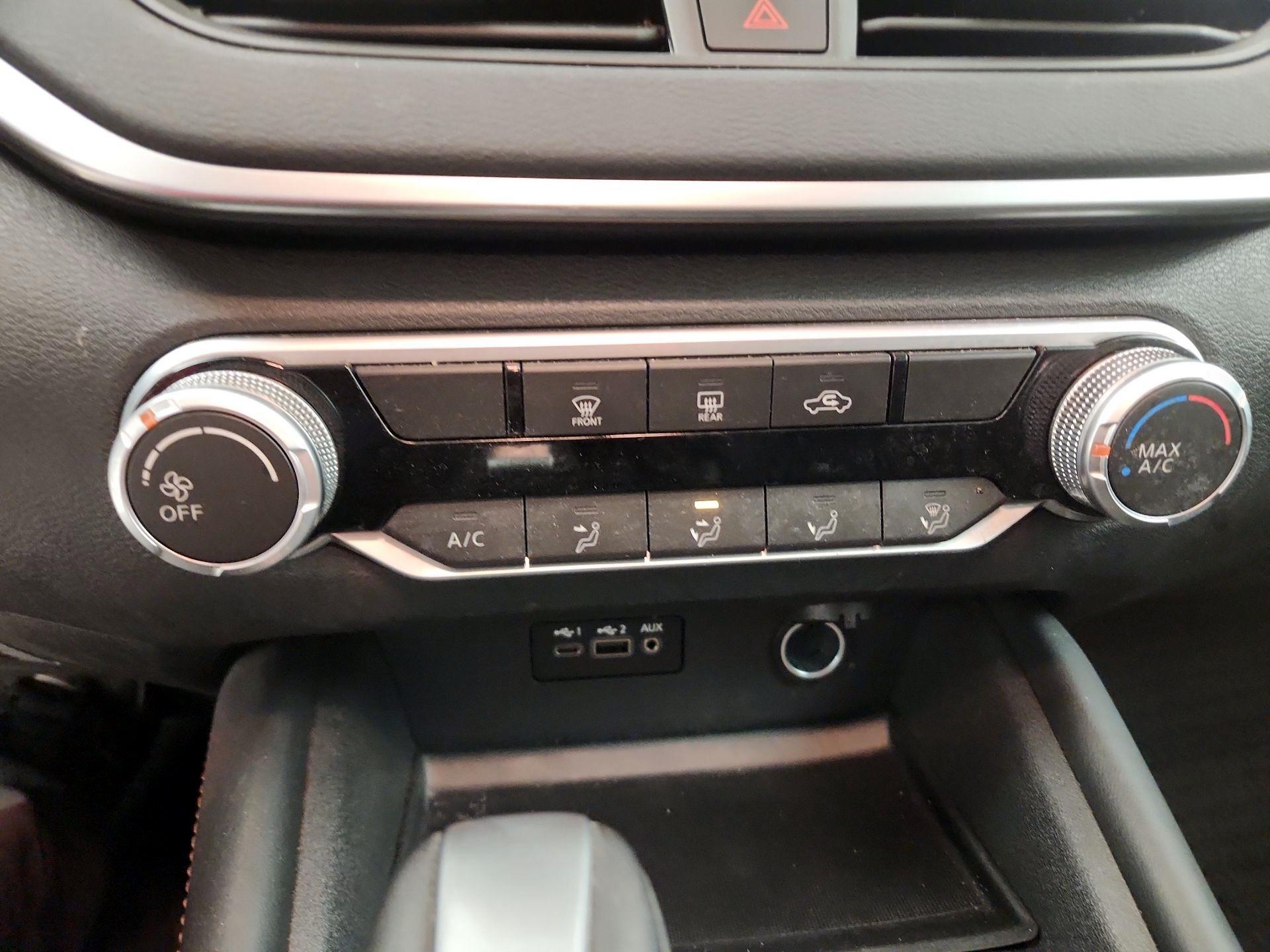 Thumbnail: 2022 Nissan Altima - 16