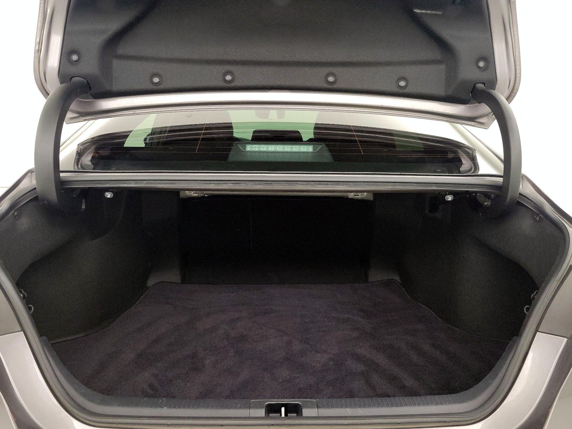 Thumbnail: 2023 Toyota Camry - 19