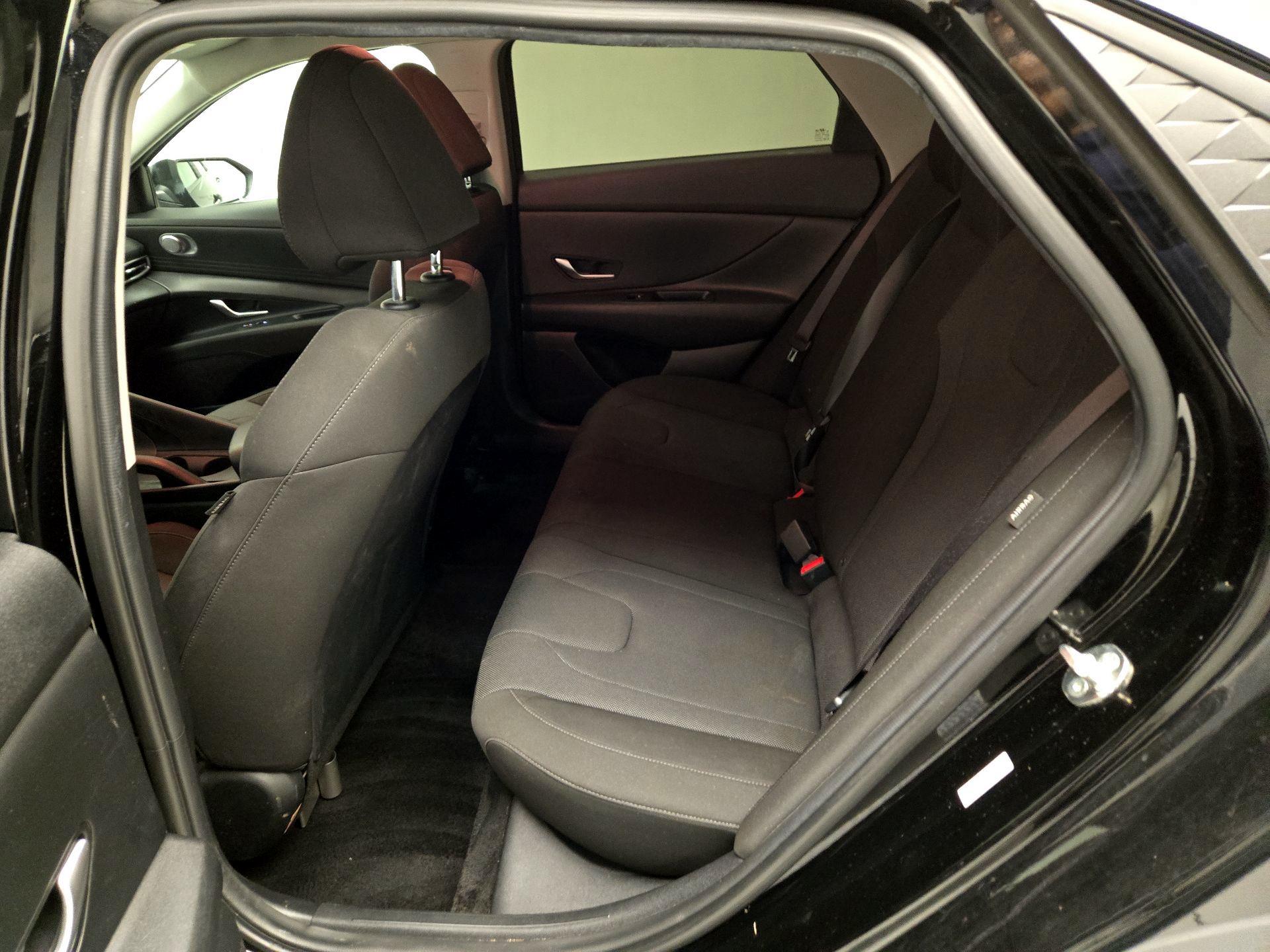 Thumbnail: 2024 Hyundai Elantra - 18