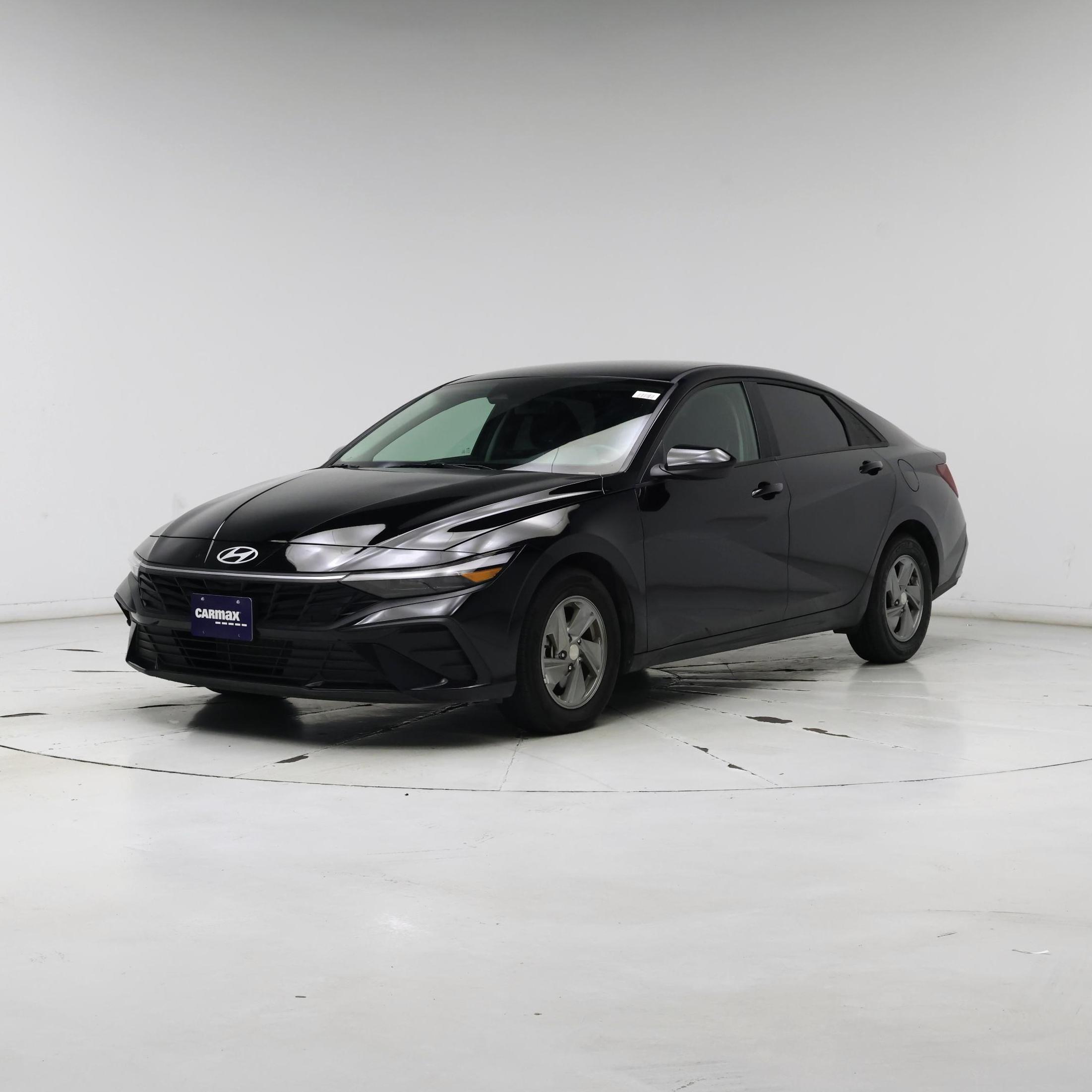 Thumbnail: 2024 Hyundai Elantra - 4