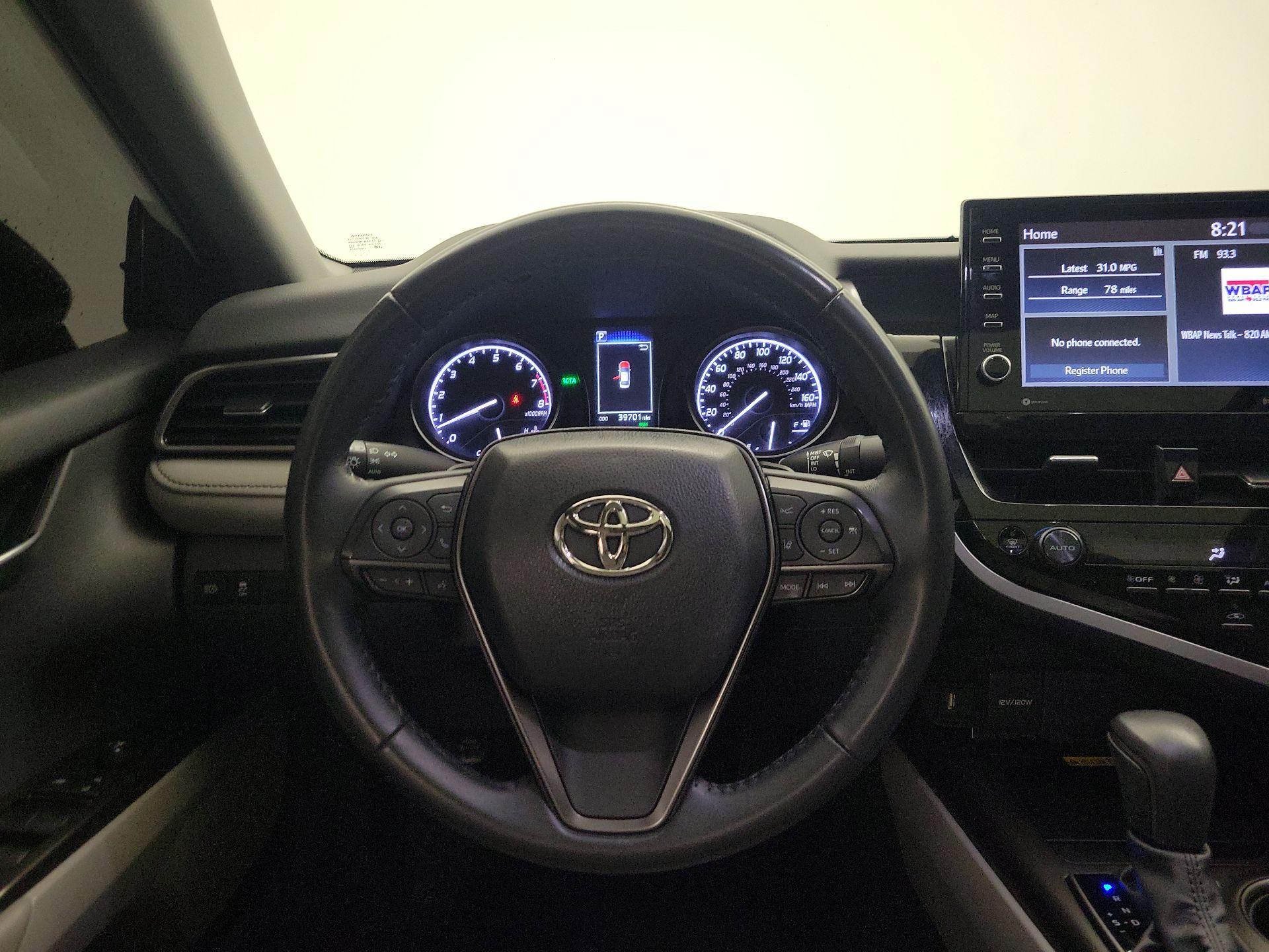 Thumbnail: 2023 Toyota Camry - 10