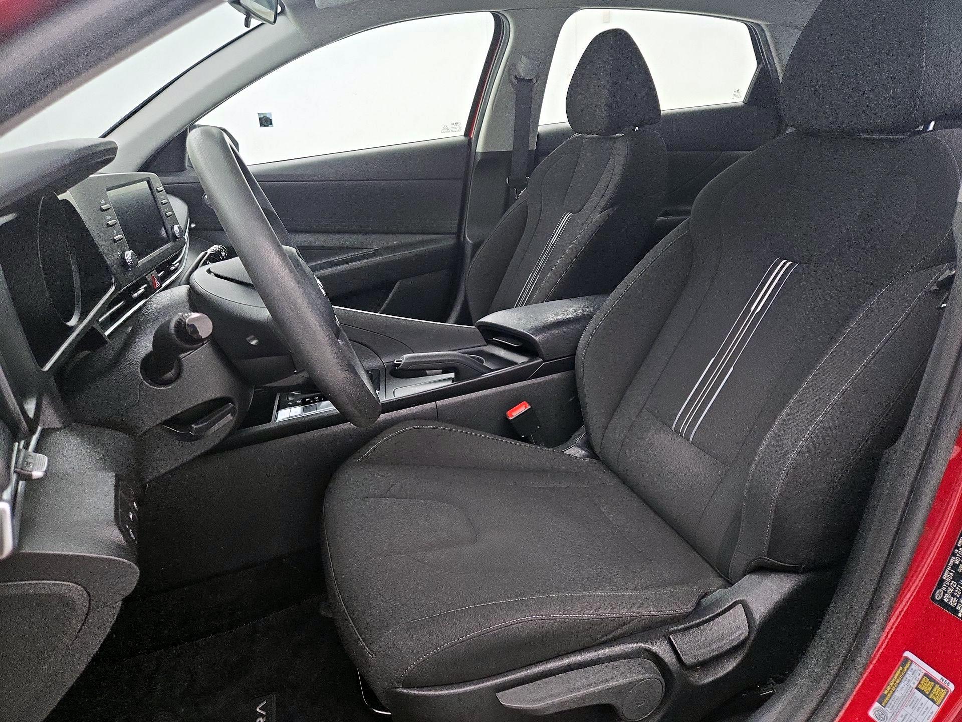 Thumbnail: 2023 Hyundai Elantra - 11