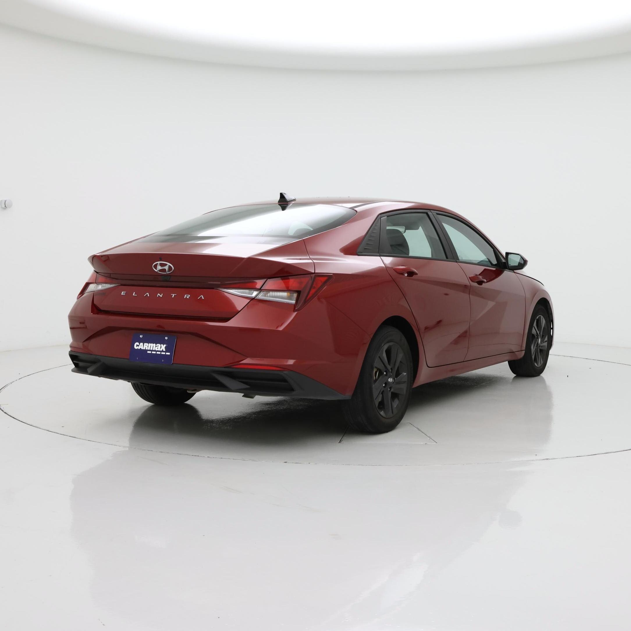 Thumbnail: 2023 Hyundai Elantra - 8