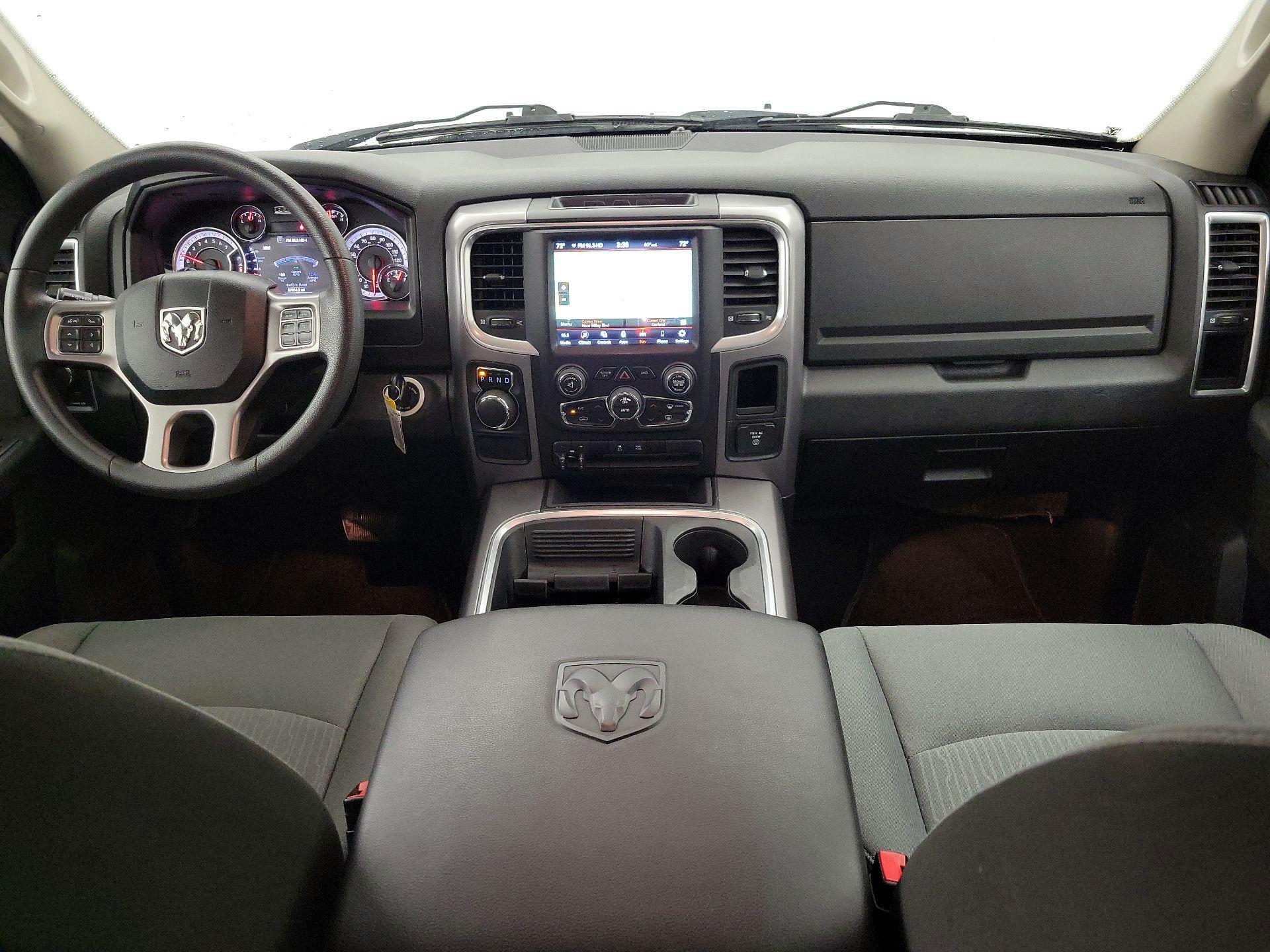 Thumbnail: 2023 RAM 1500 Classic - 9