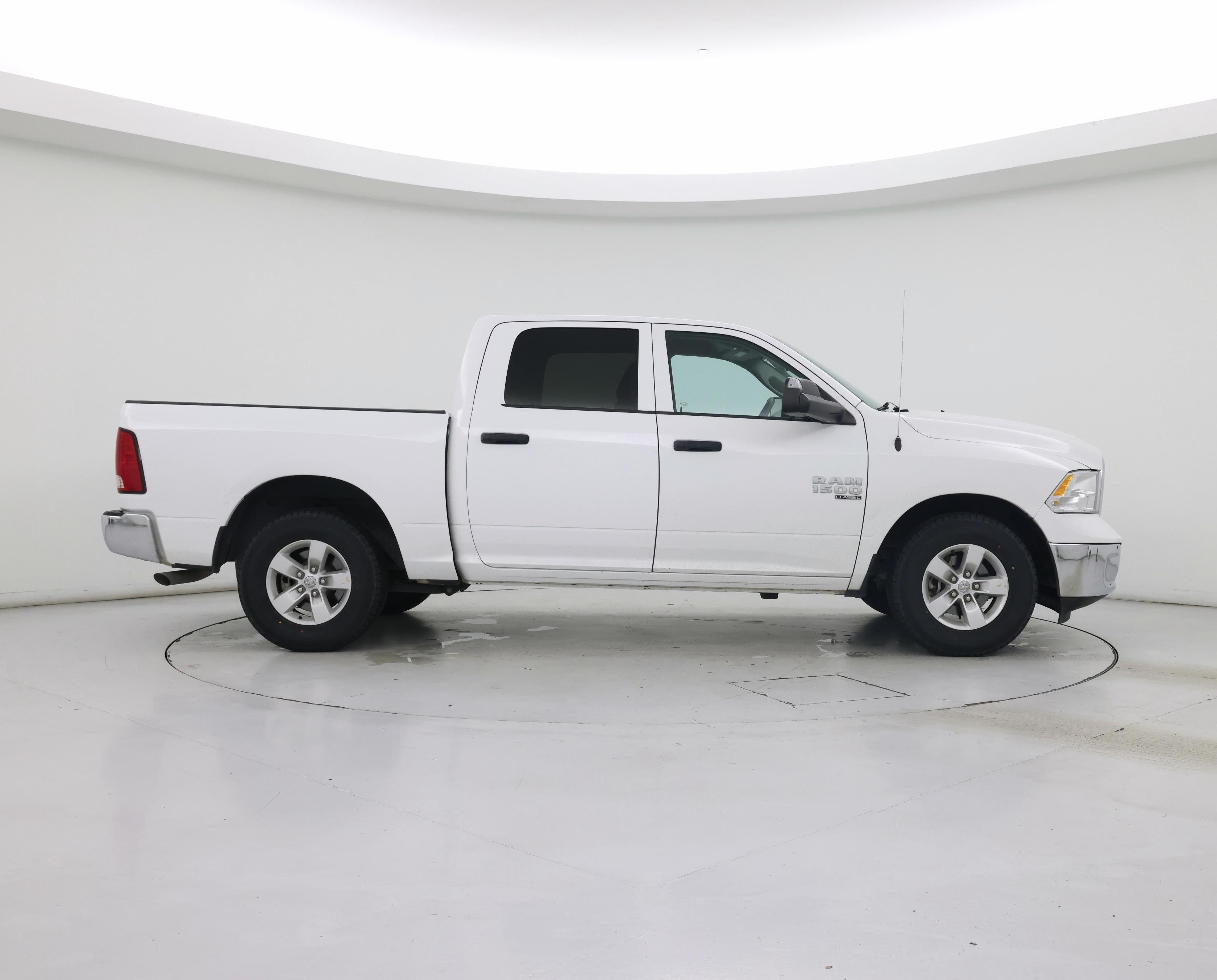 Thumbnail: 2023 RAM 1500 Classic - 7