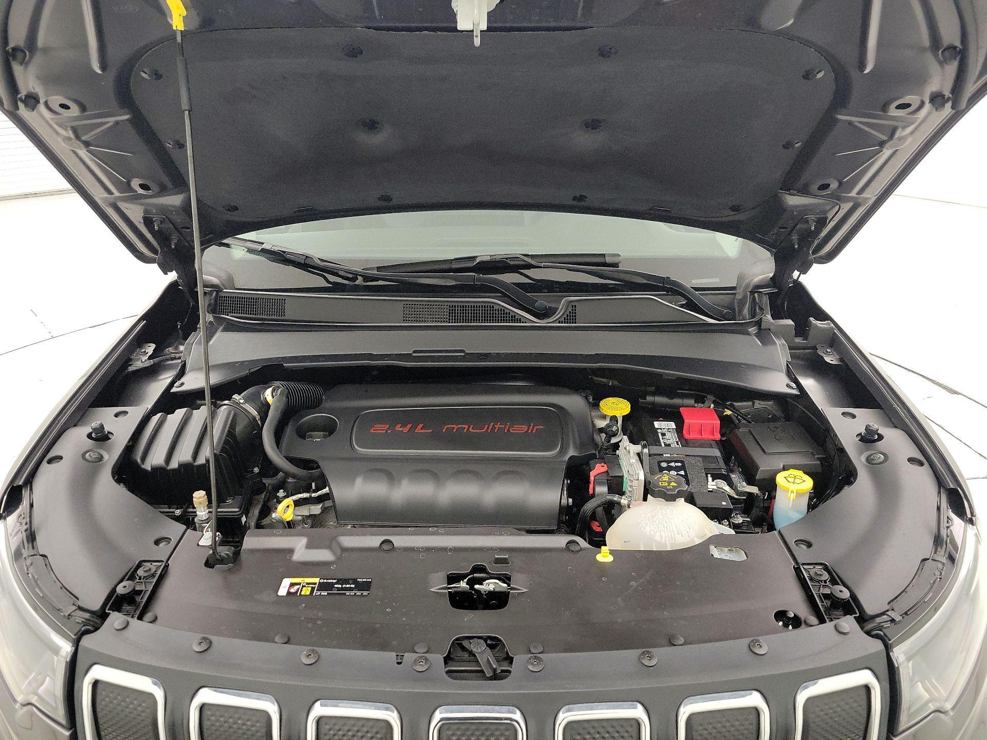 Thumbnail: 2022 Jeep Compass - 20