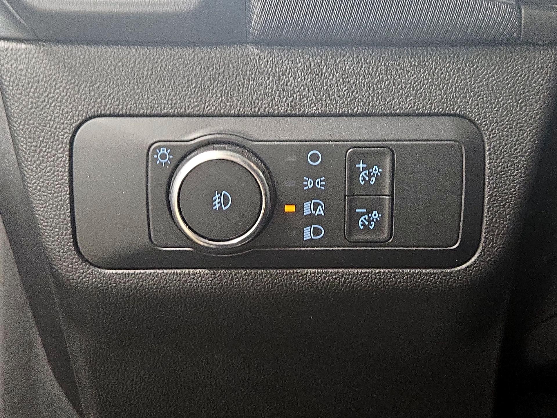 Thumbnail: 2022 Ford Bronco Sport - 13