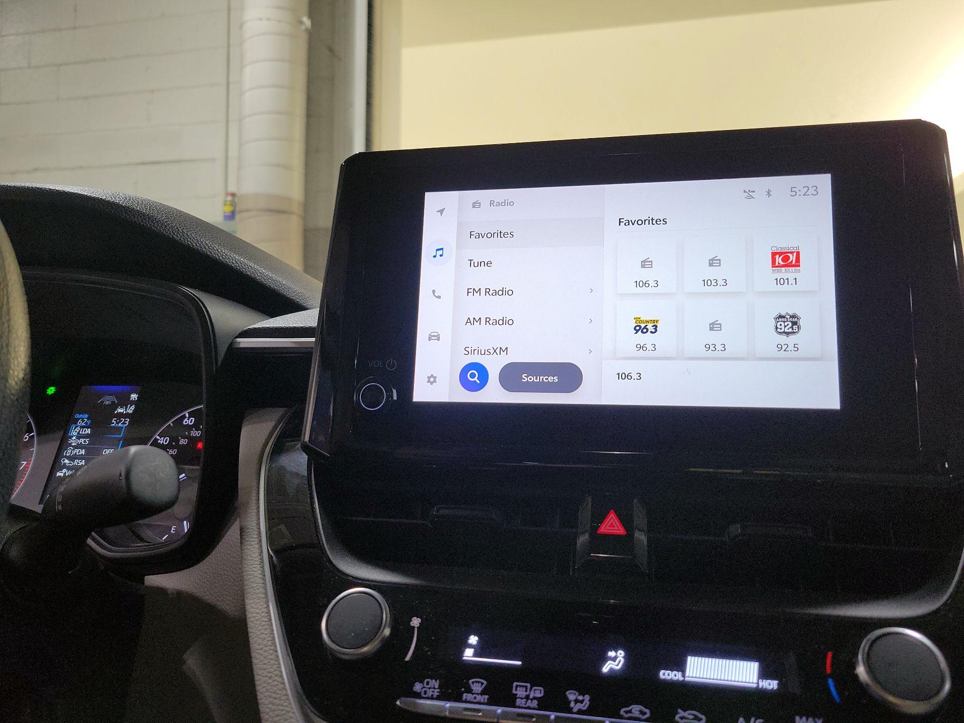 Thumbnail: 2023 Toyota Corolla Cross - 15