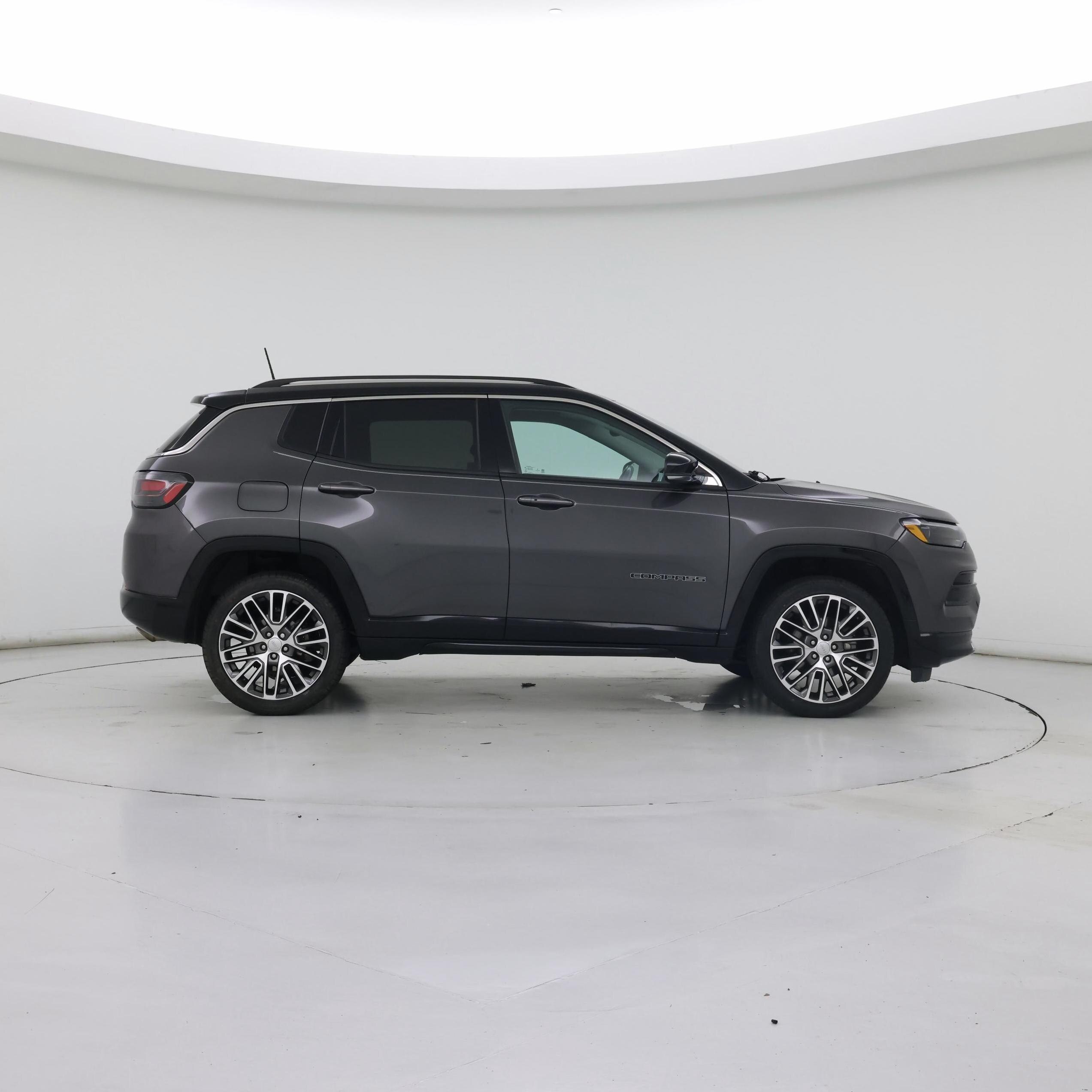 Thumbnail: 2022 Jeep Compass - 7