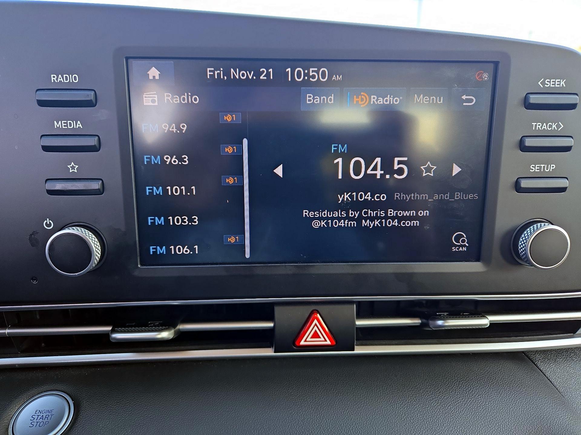 Thumbnail: 2022 Hyundai Elantra - 15