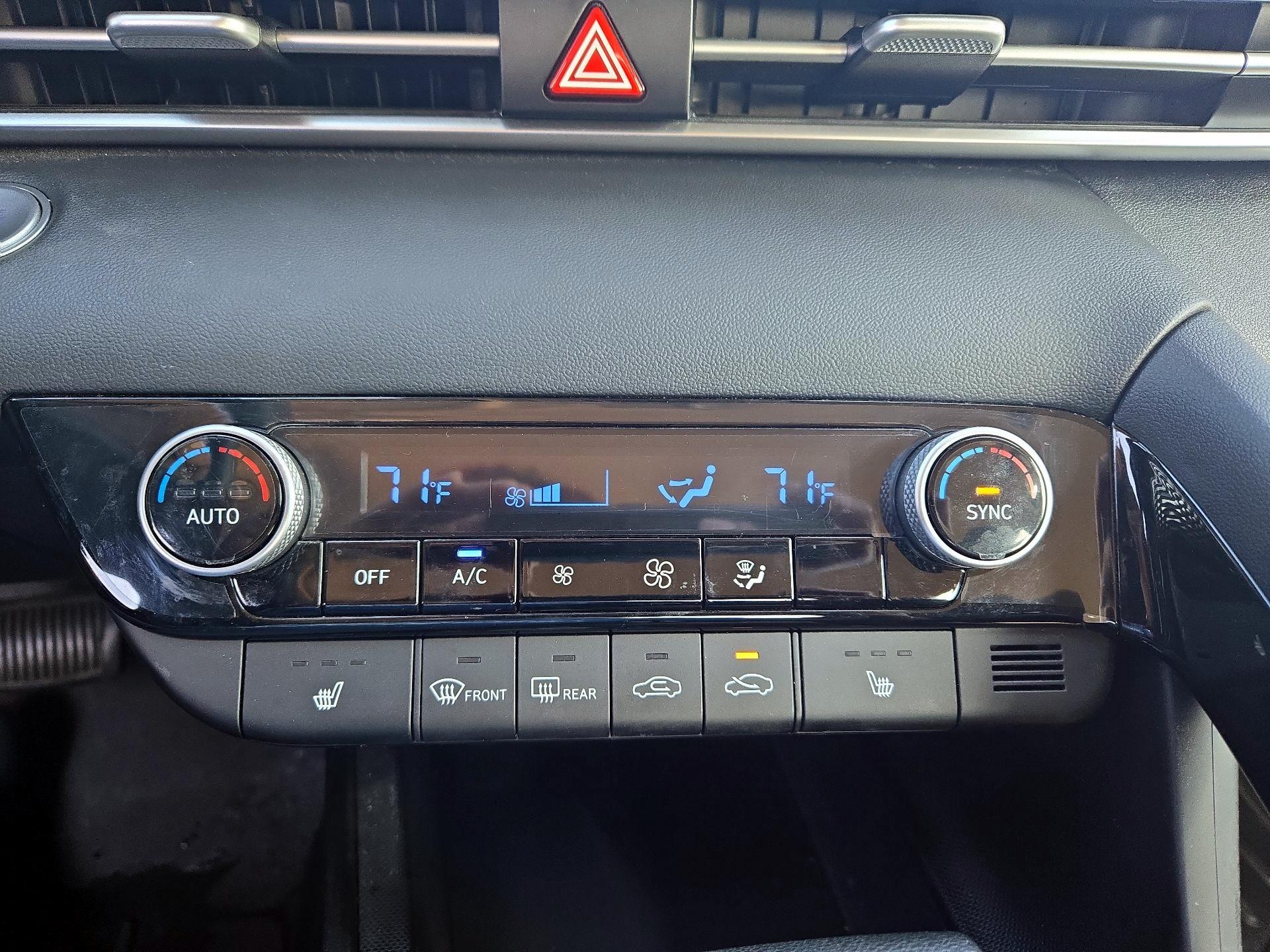 Thumbnail: 2022 Hyundai Elantra - 16