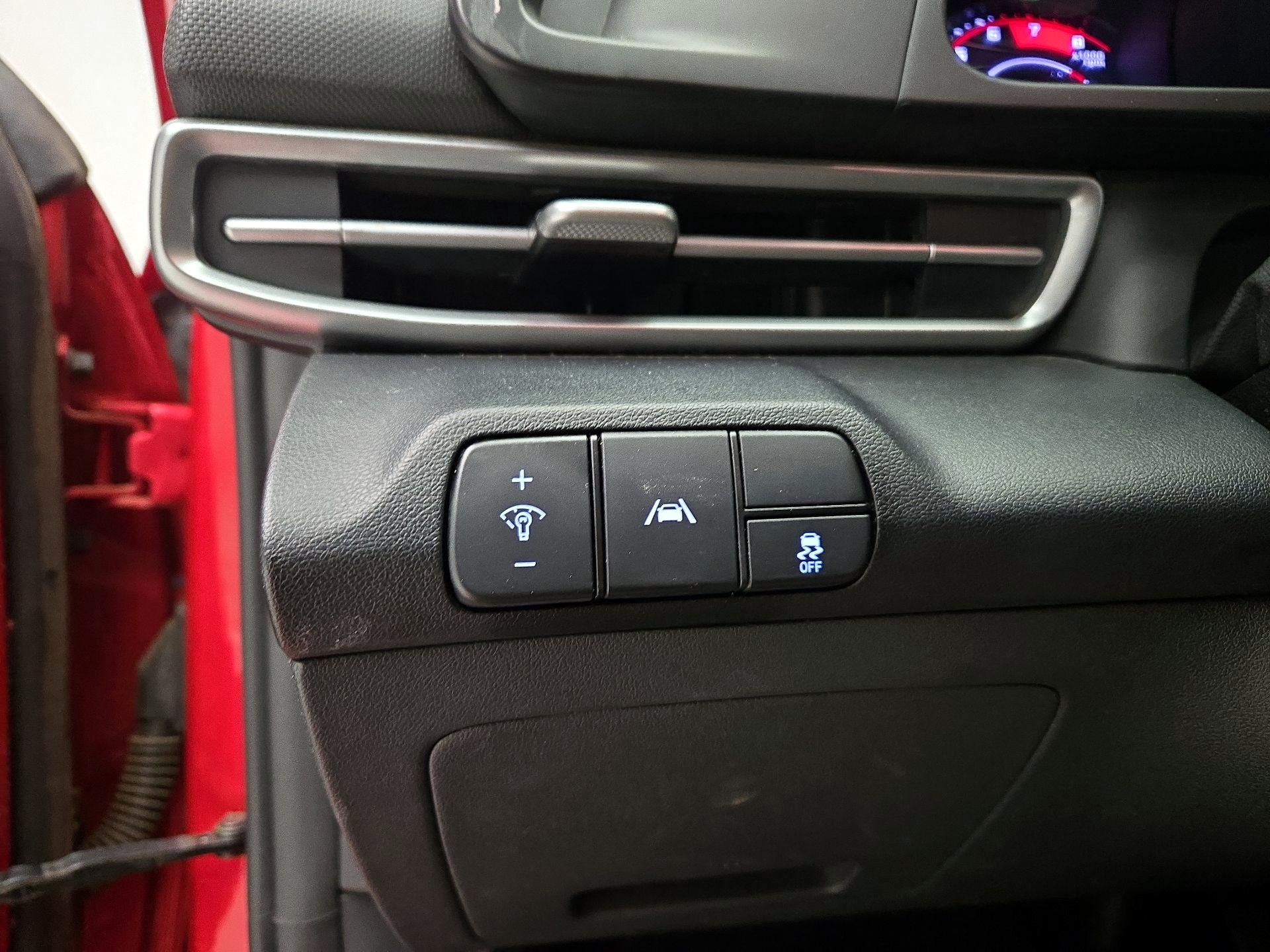 Thumbnail: 2021 Hyundai Elantra - 13