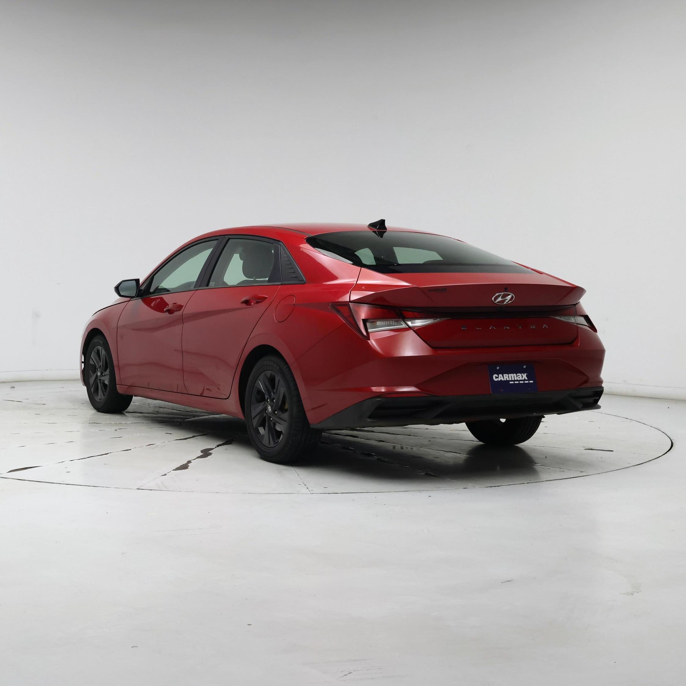 Thumbnail: 2021 Hyundai Elantra - 2