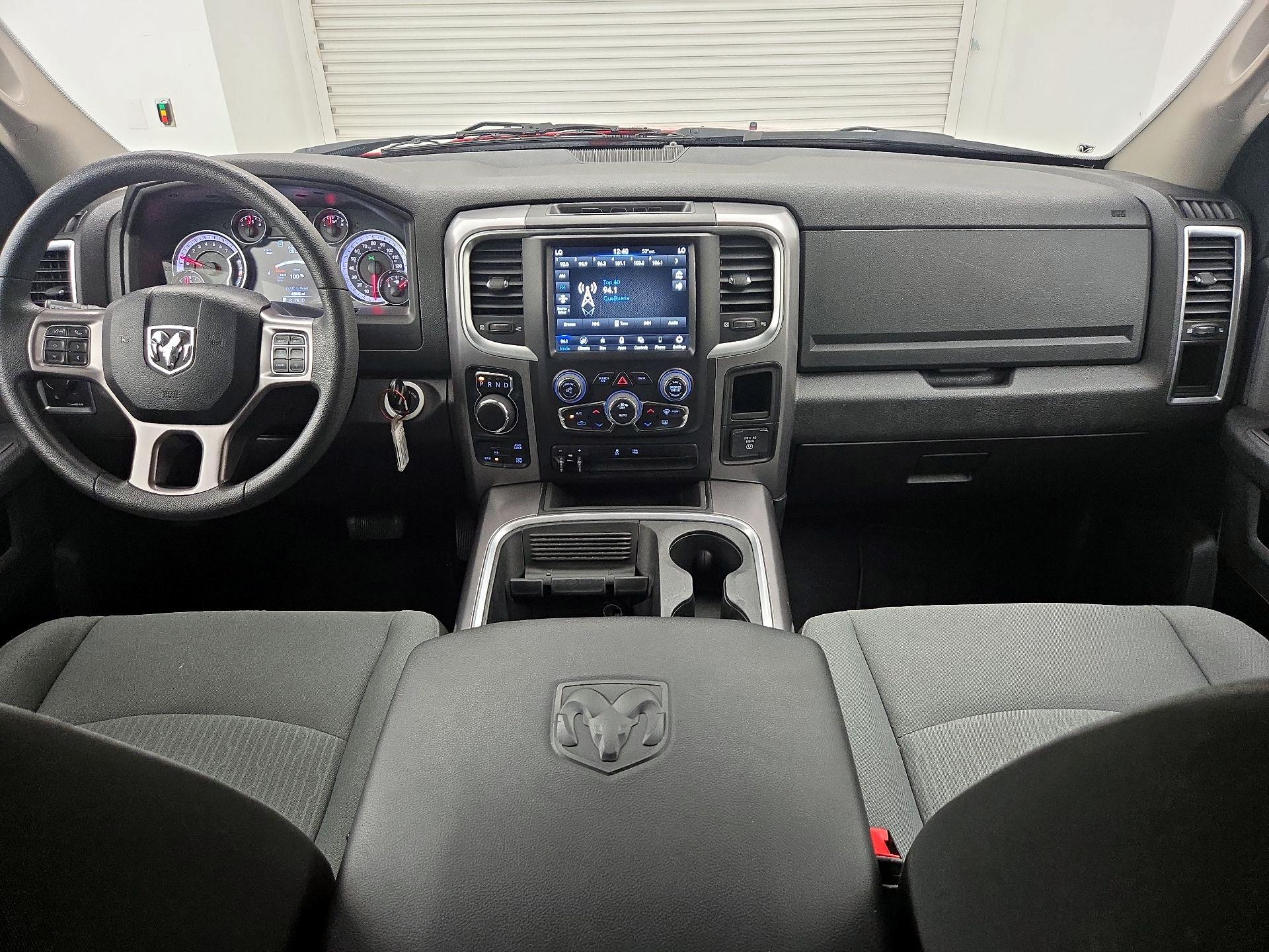 Thumbnail: 2023 RAM 1500 Classic - 9