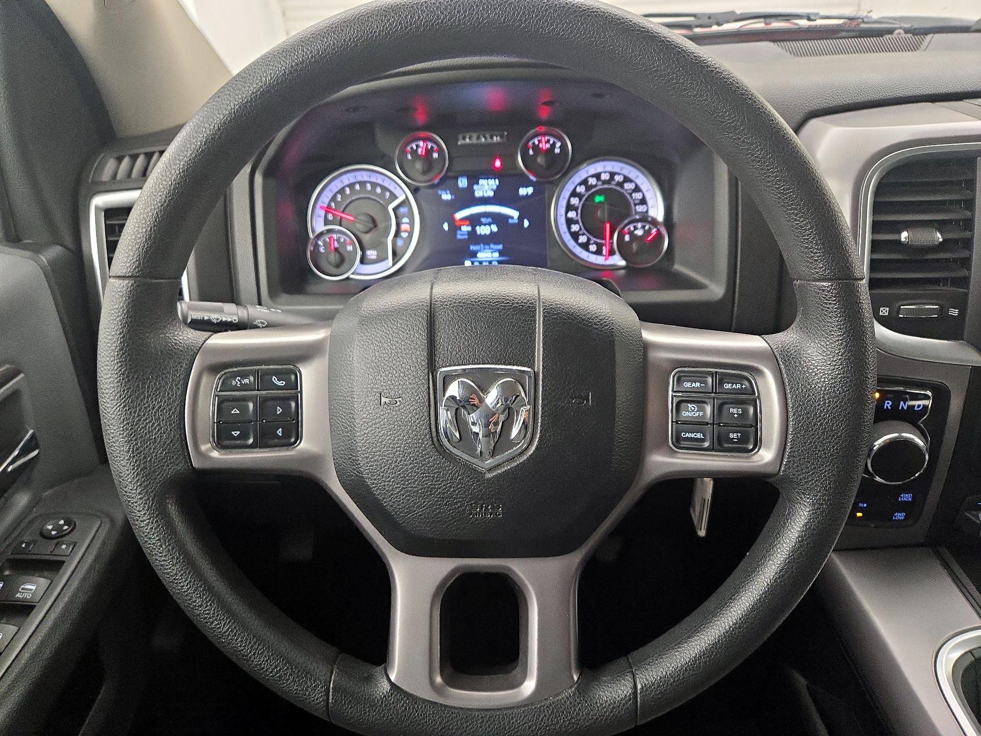 Thumbnail: 2023 RAM 1500 Classic - 10