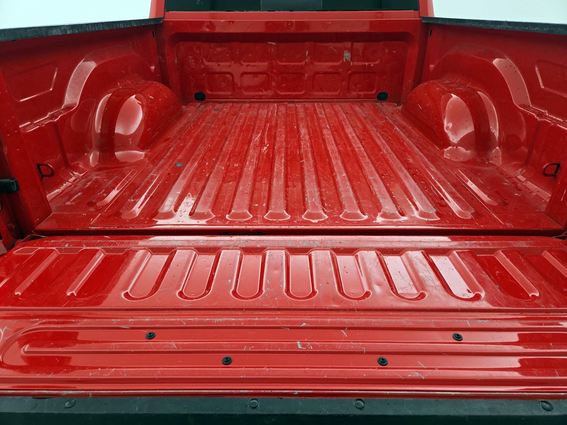 Thumbnail: 2023 RAM 1500 Classic - 19