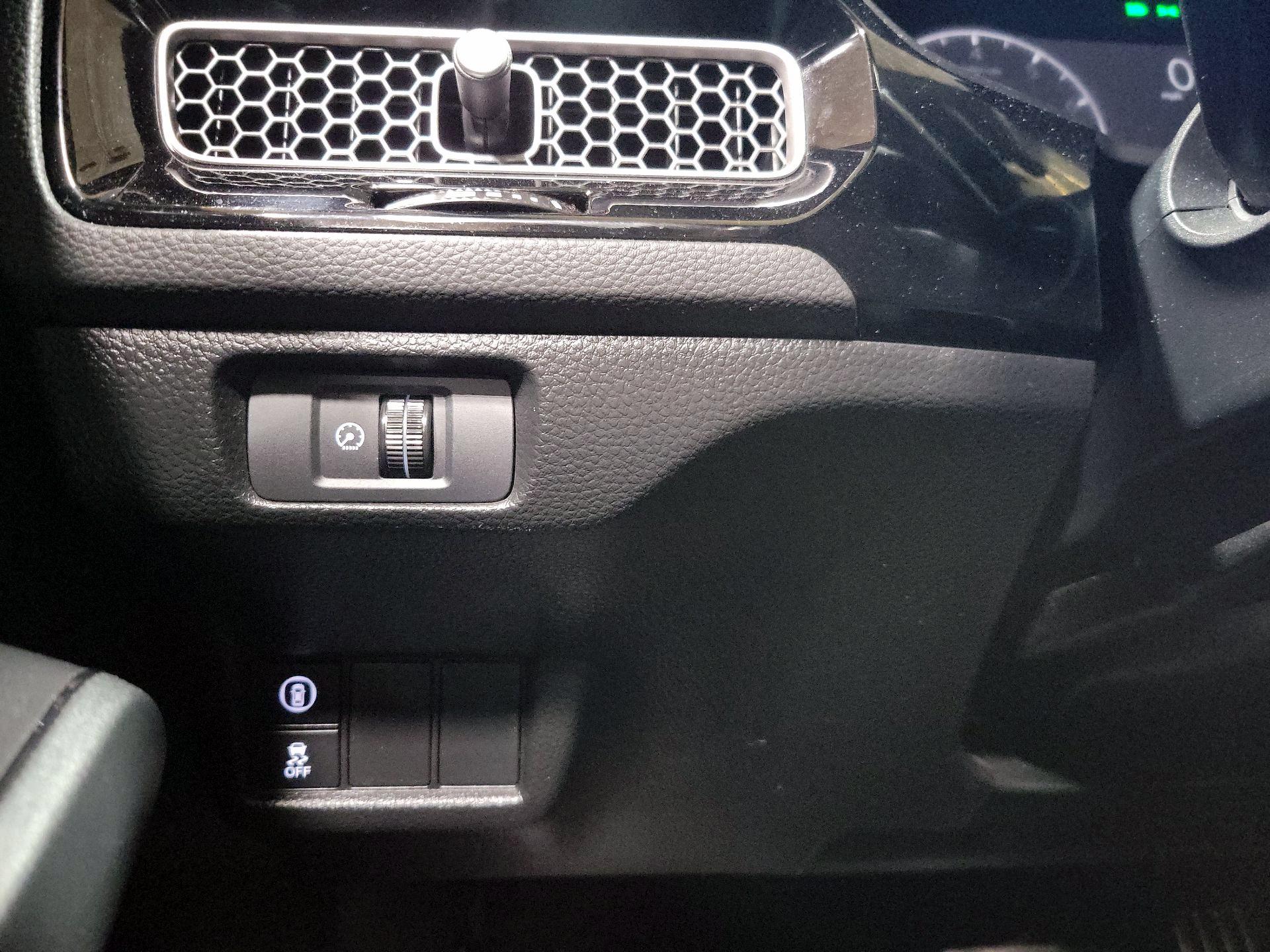 Thumbnail: 2023 Honda Civic - 13