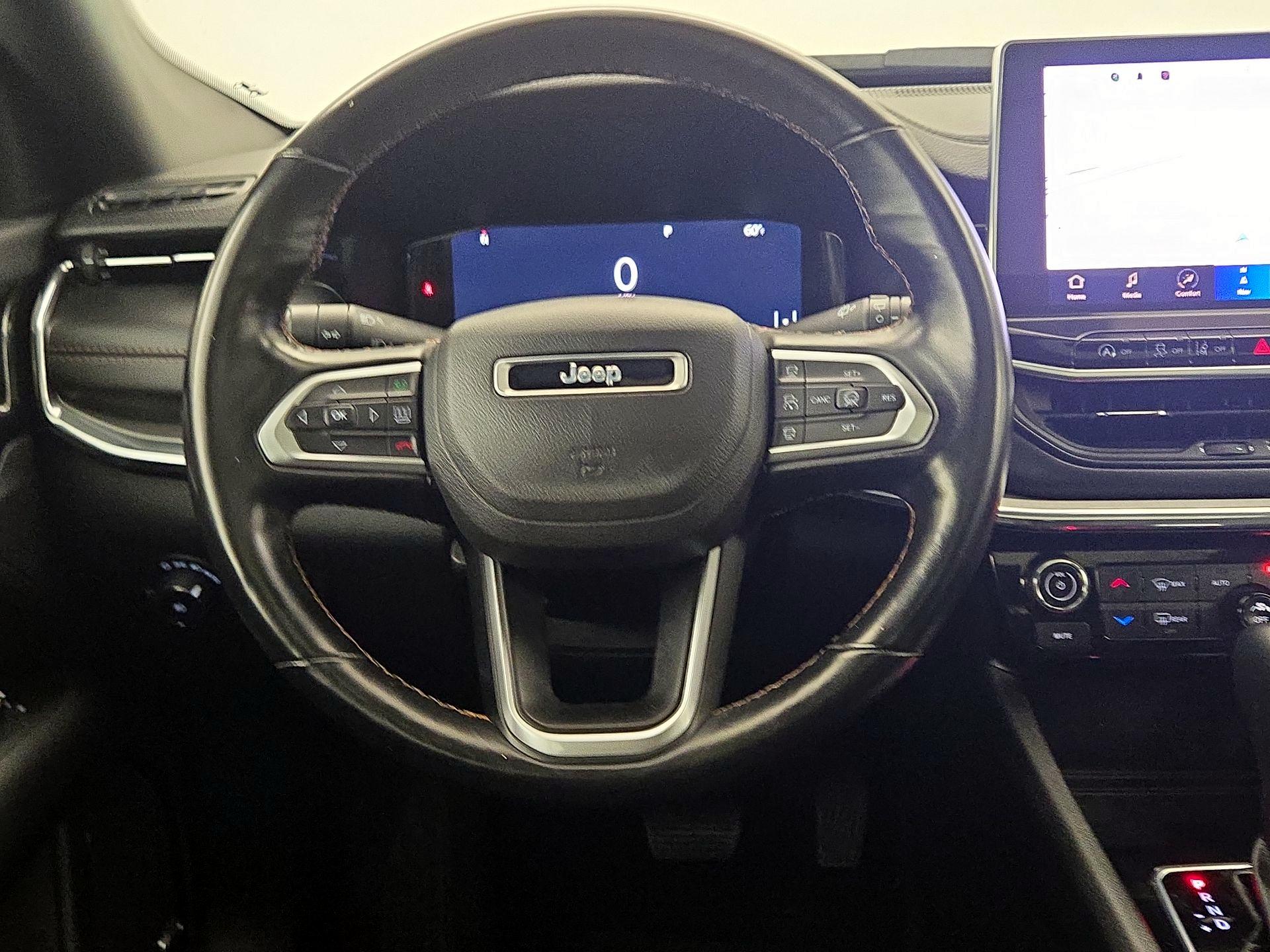 Thumbnail: 2022 Jeep Compass - 10