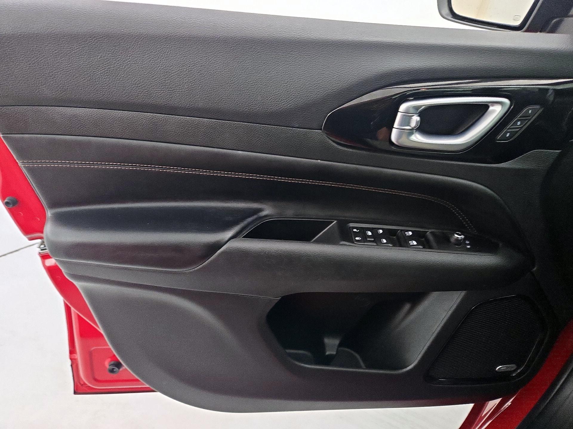 Thumbnail: 2022 Jeep Compass - 12