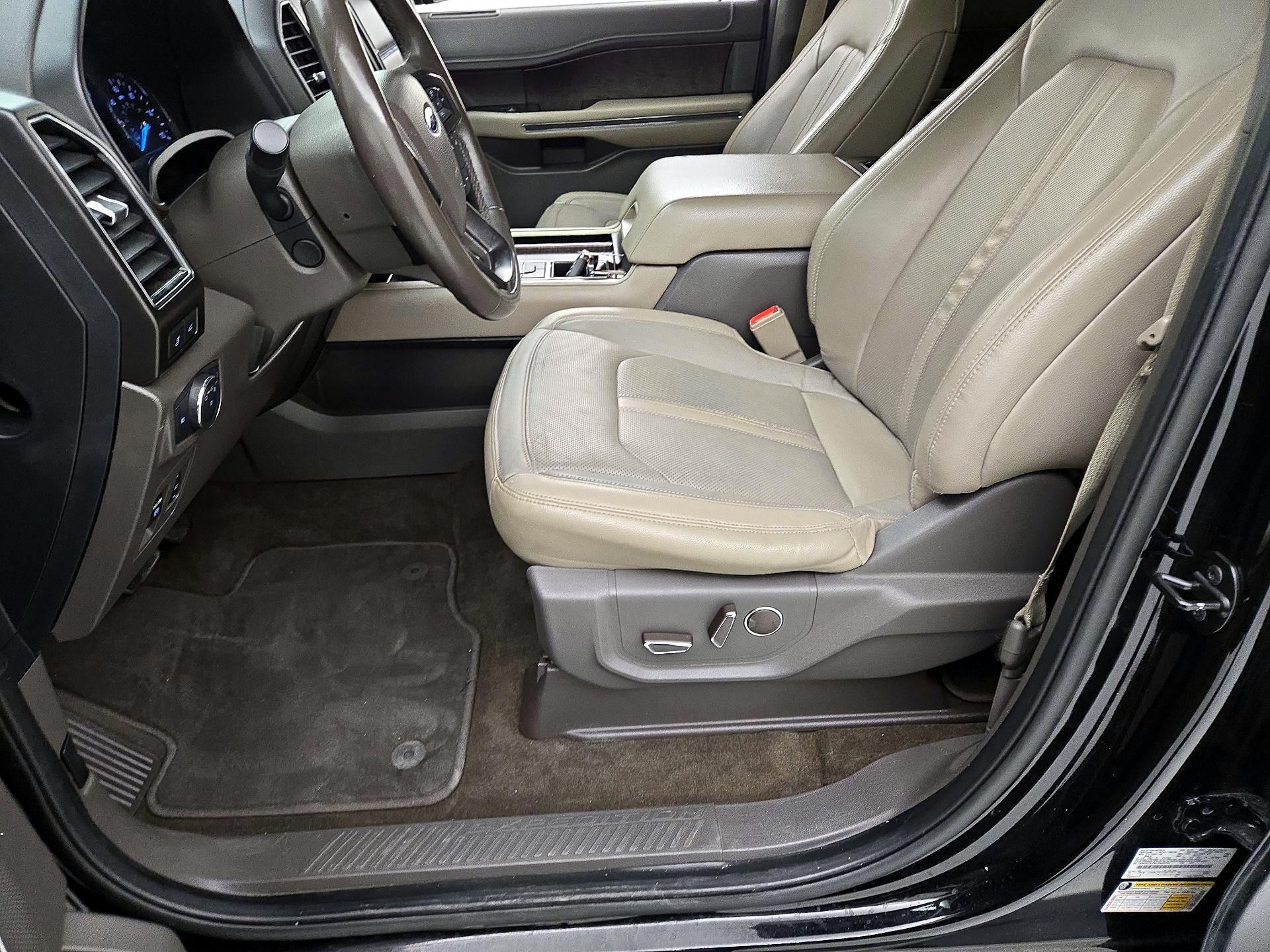 Thumbnail: 2020 Ford Expedition - 11