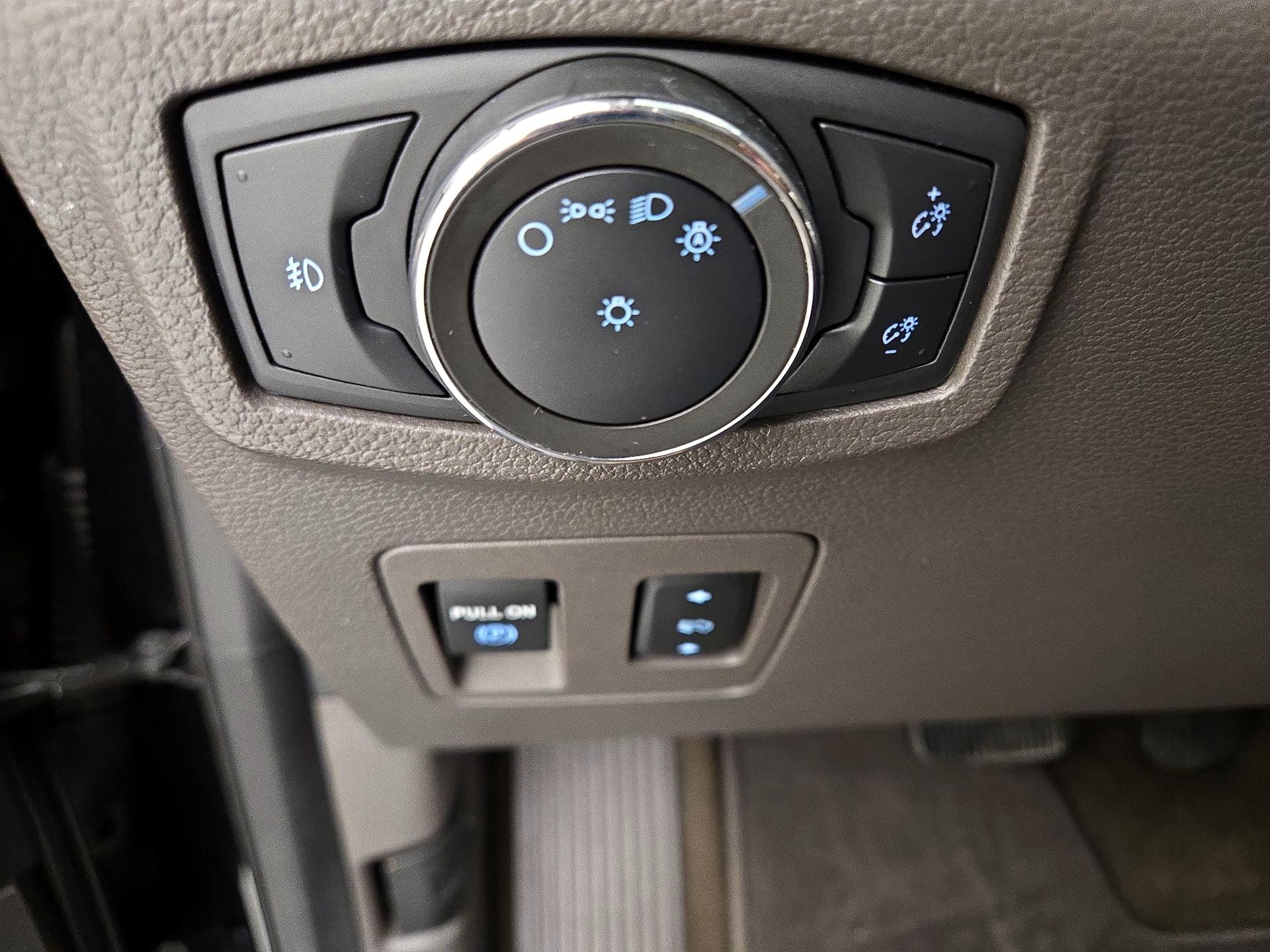 Thumbnail: 2020 Ford Expedition - 13