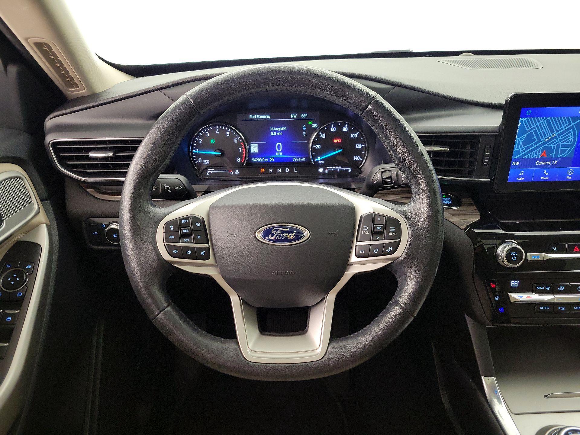 Thumbnail: 2021 Ford Explorer - 10