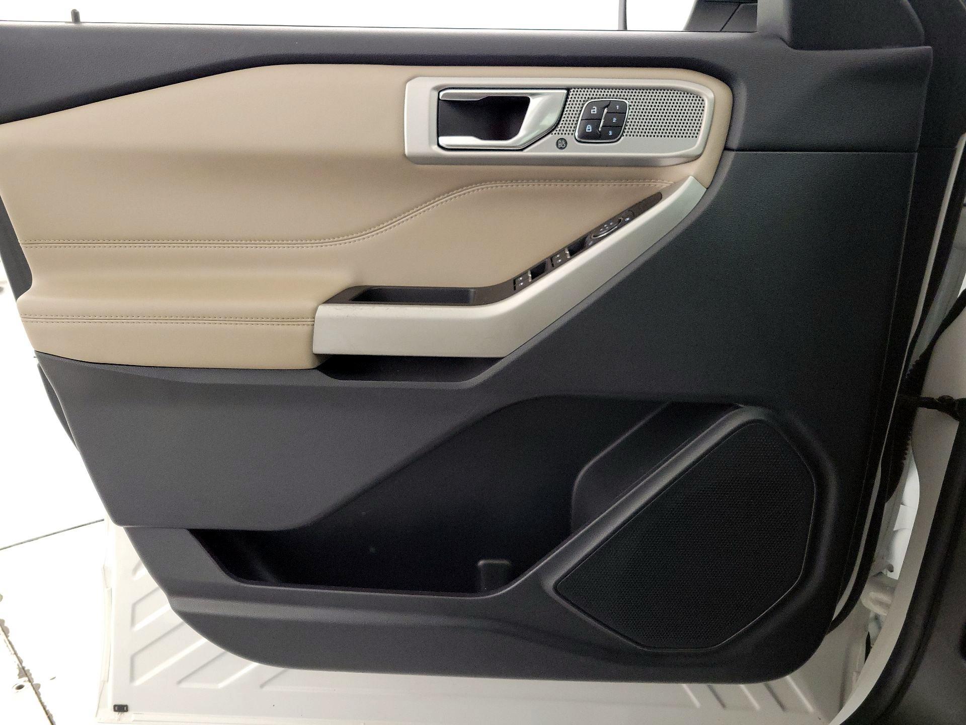 Thumbnail: 2021 Ford Explorer - 12