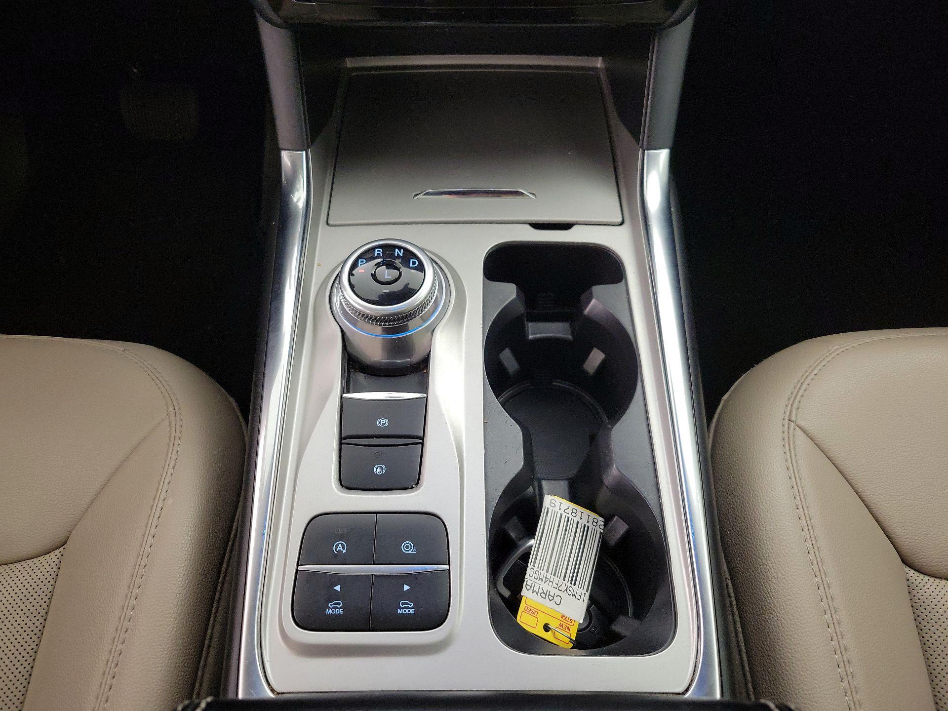 Thumbnail: 2021 Ford Explorer - 18