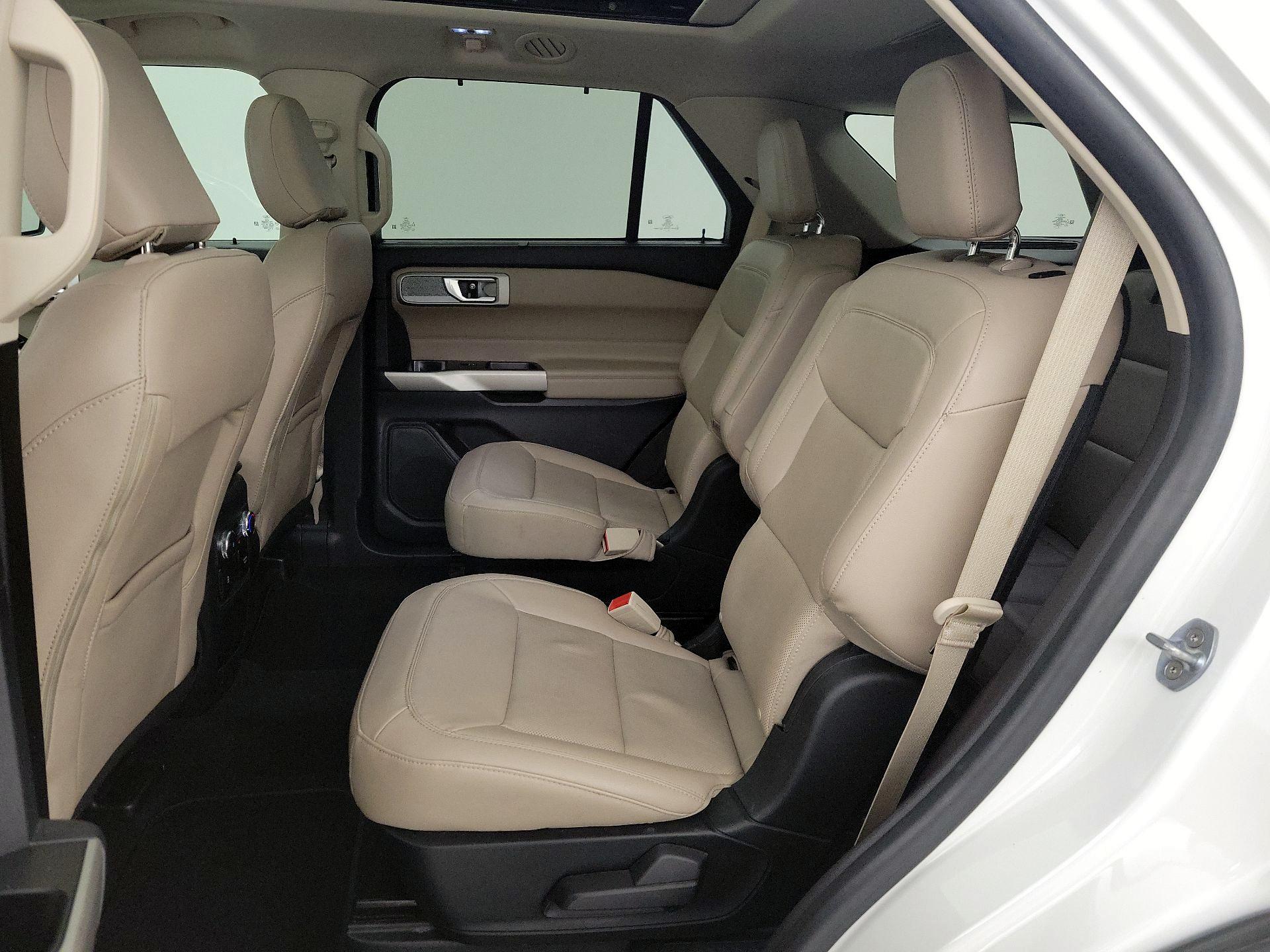 Thumbnail: 2021 Ford Explorer - 20