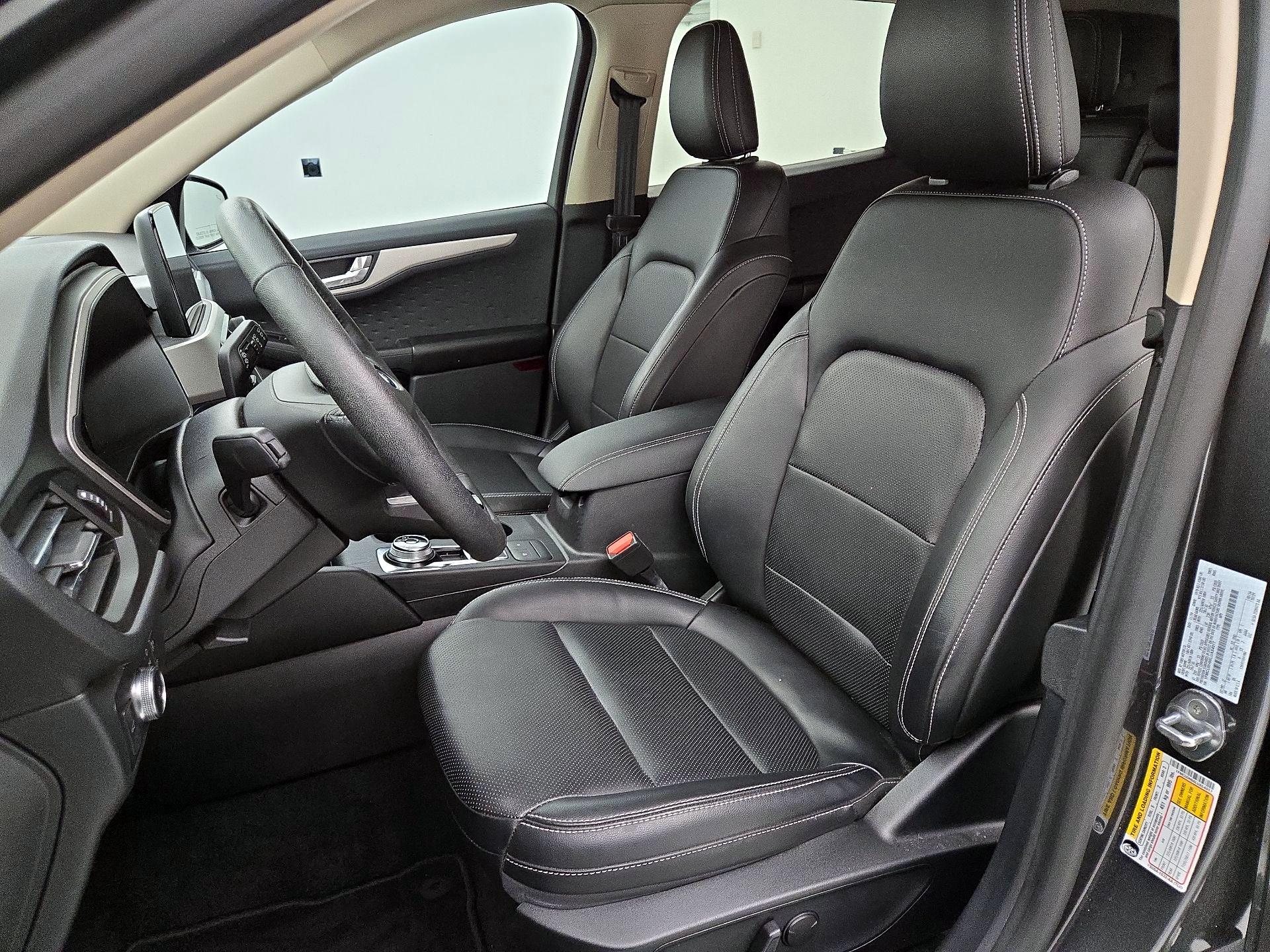 Thumbnail: 2020 Ford Escape - 11