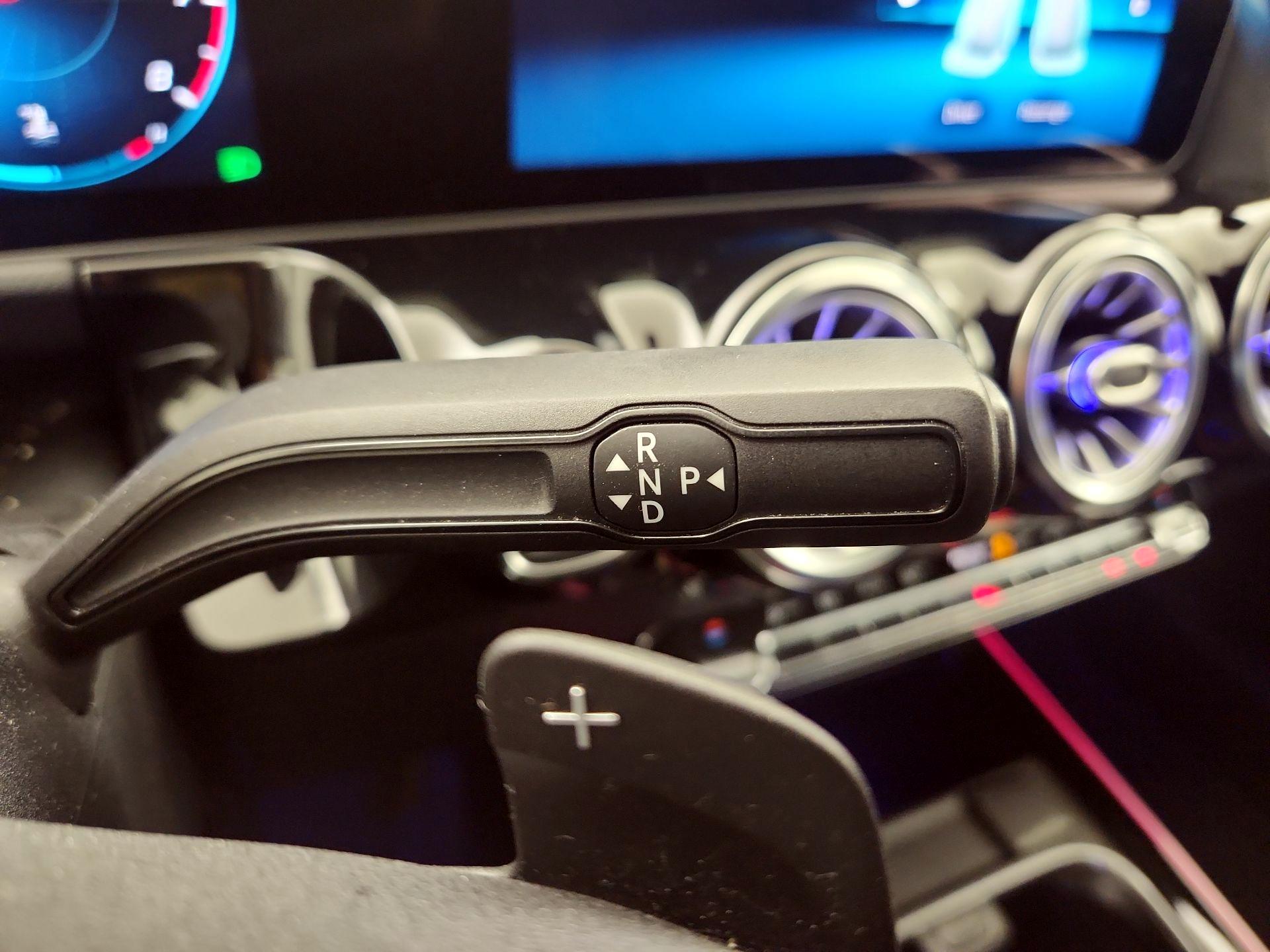 Thumbnail: 2021 Mercedes-Benz GLA - 15