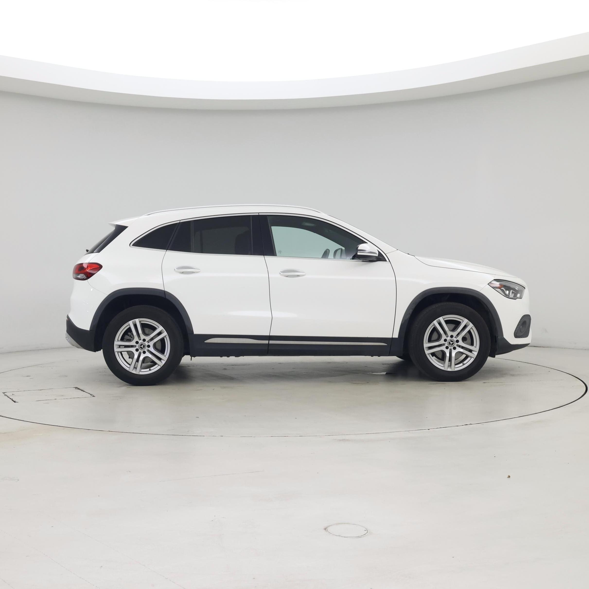 Thumbnail: 2021 Mercedes-Benz GLA - 7