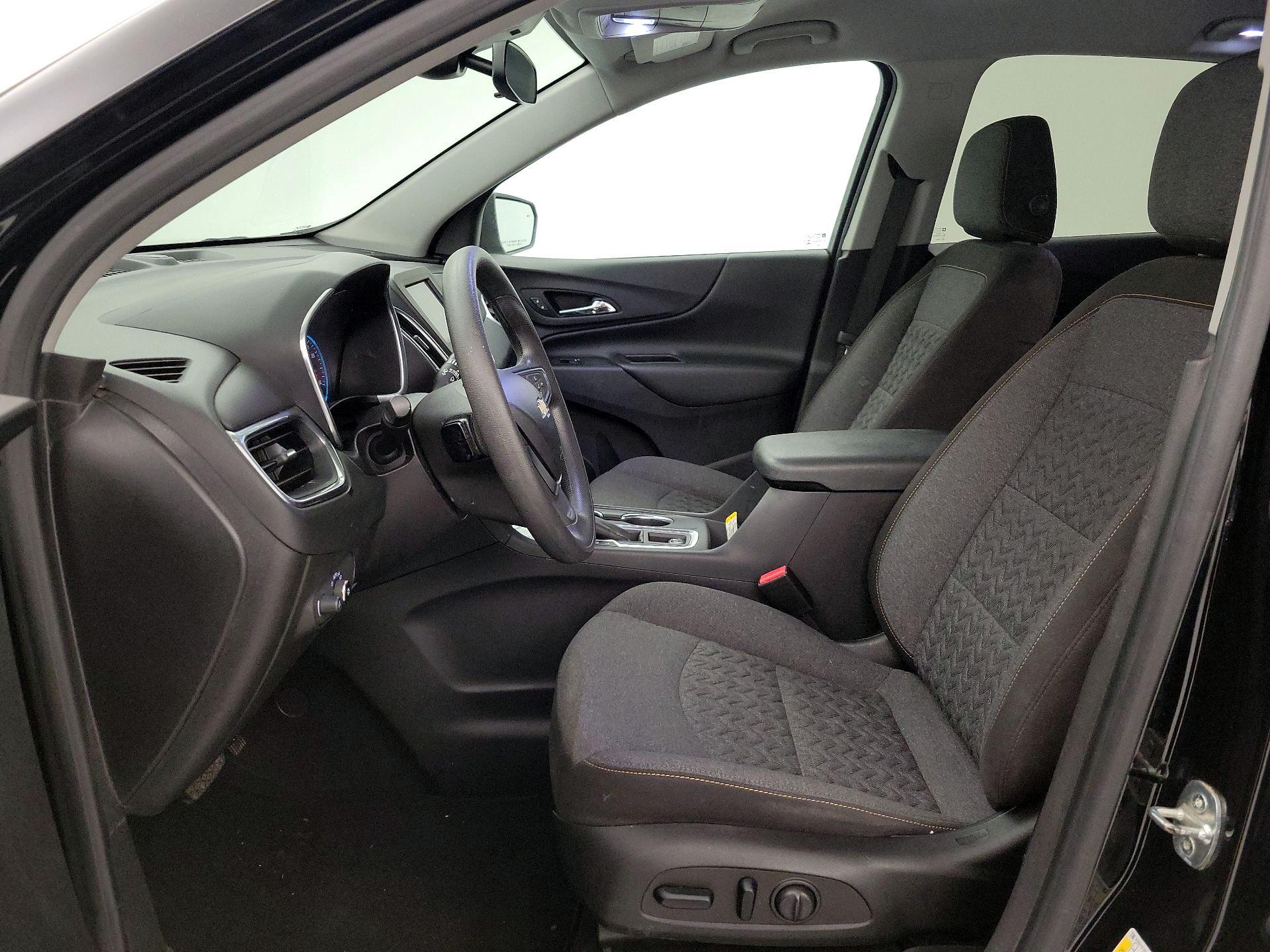 Thumbnail: 2022 Chevrolet Equinox - 11