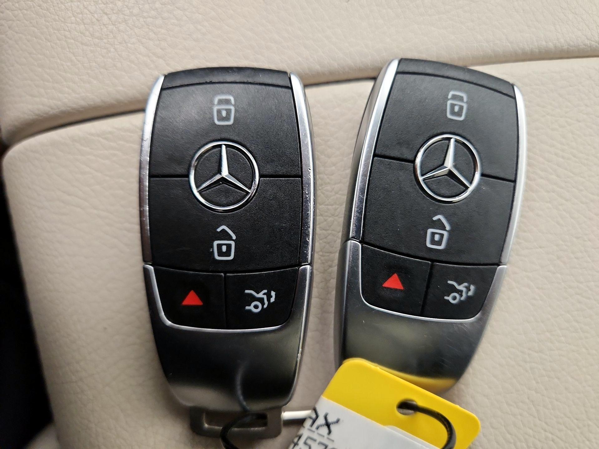 Thumbnail: 2021 Mercedes-Benz GLE - 18