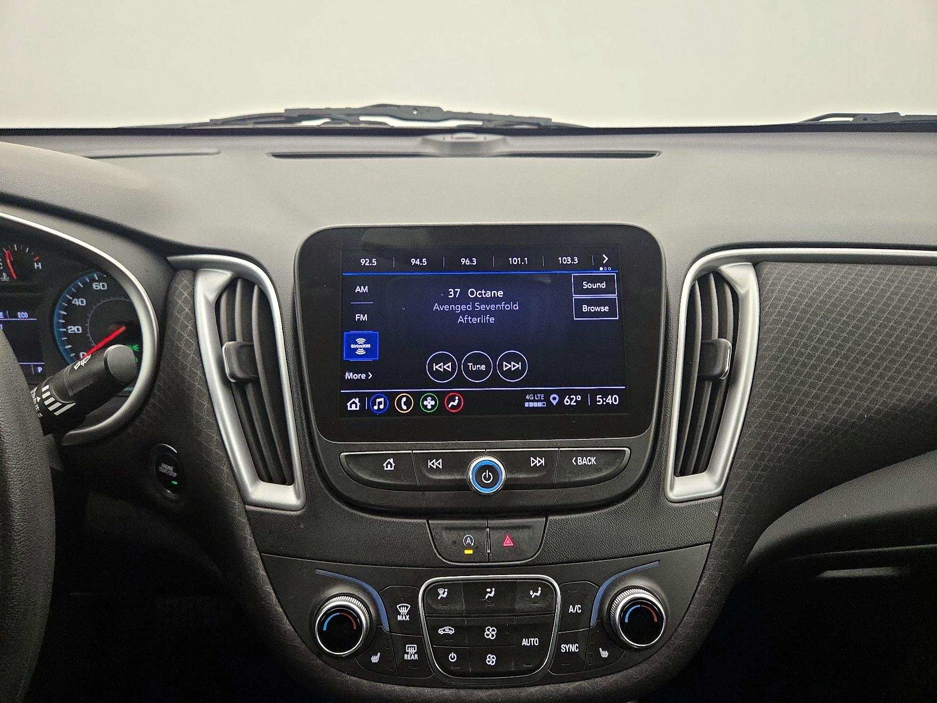 Thumbnail: 2023 Chevrolet Malibu - 15